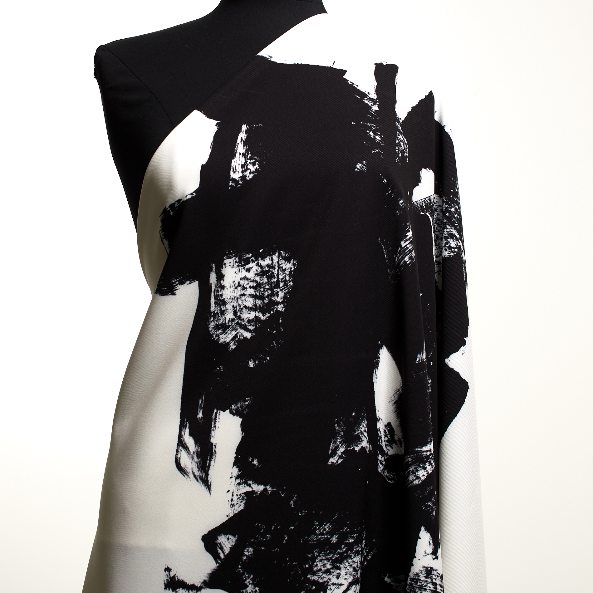 Techno Stretch, Twill, Stampato, Raven Black&Snow White (F000035376) - Manichino