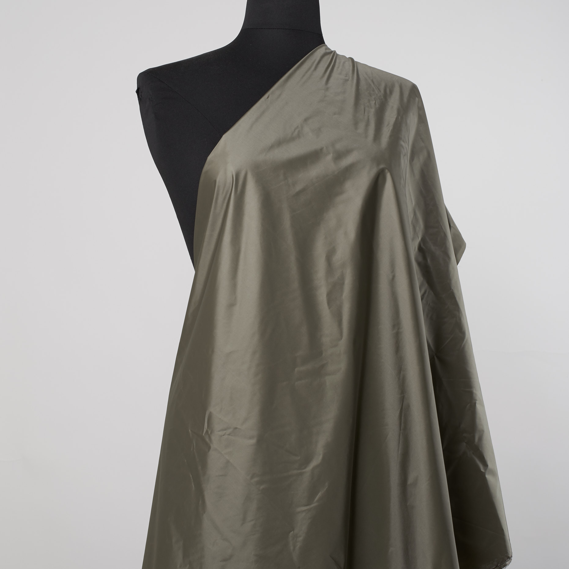 OUTDOOR, NYLON, FALLEN ROCK (F000023034) - Mannequin