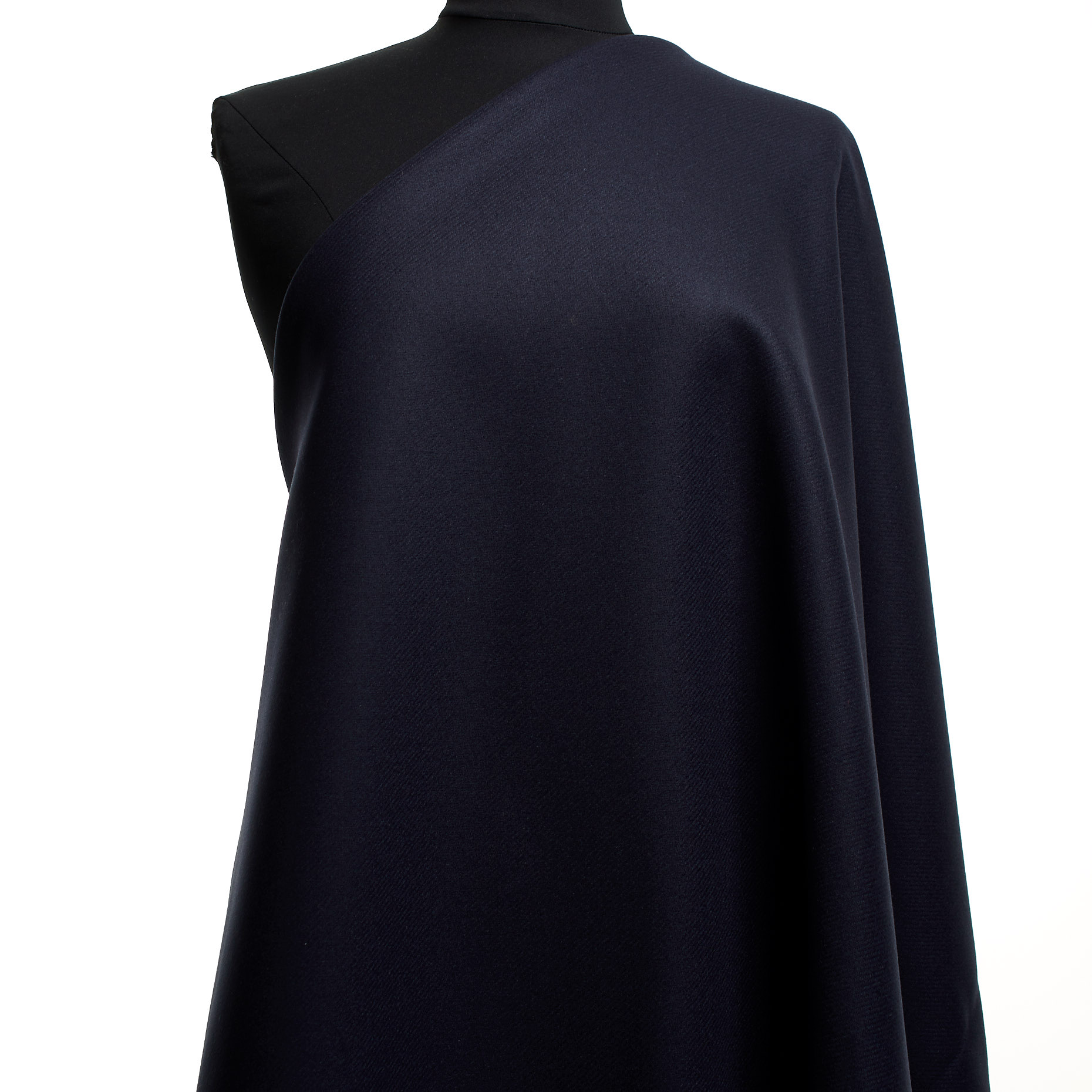 TWILL, WOOL, CASHMERE BLEND, RAVEN BLACK (F000045330) - Mannequin