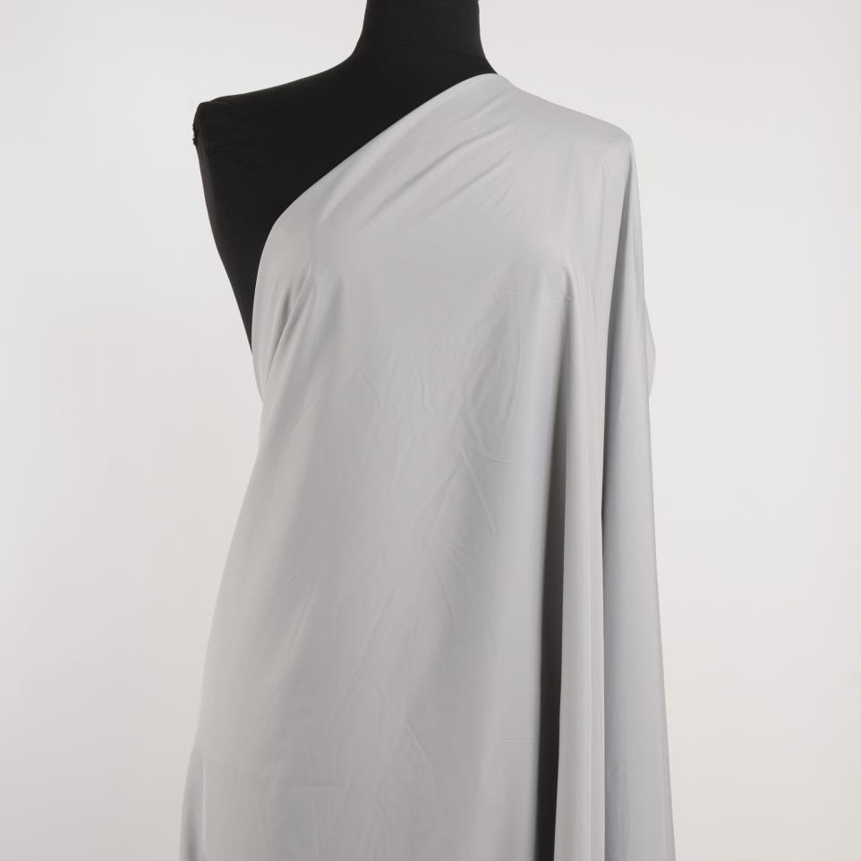 OUTDOOR, GLACIER GRAY (F000030854) - Mannequin