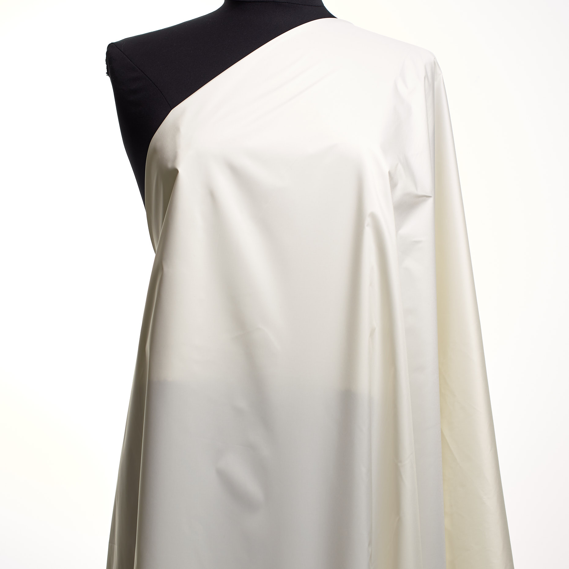 OUTDOOR, WATER REPELLENT, IVORY (F000042102) - Mannequin