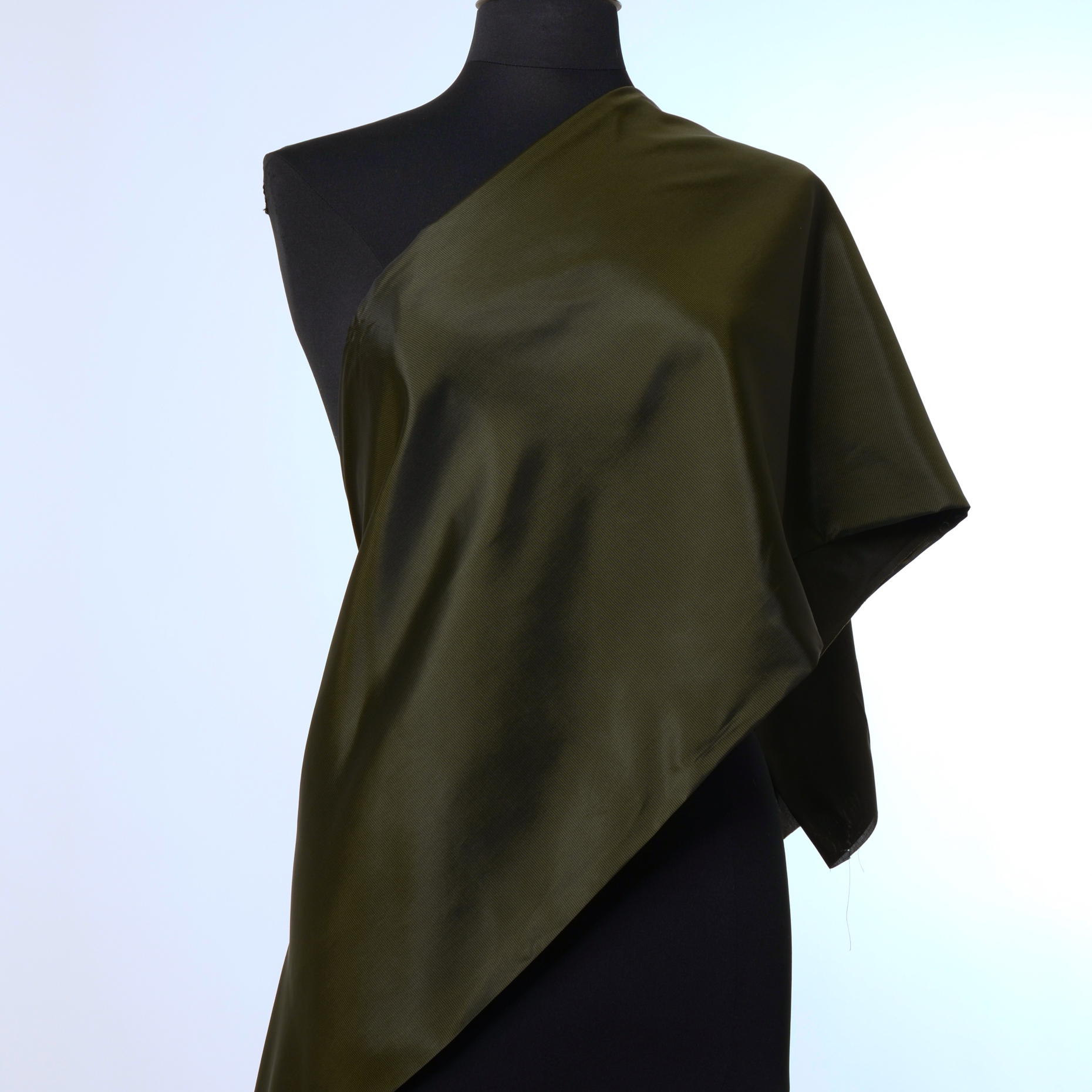 Futter, Cupro, Black Raven (F000009658) - Schaufensterpuppe