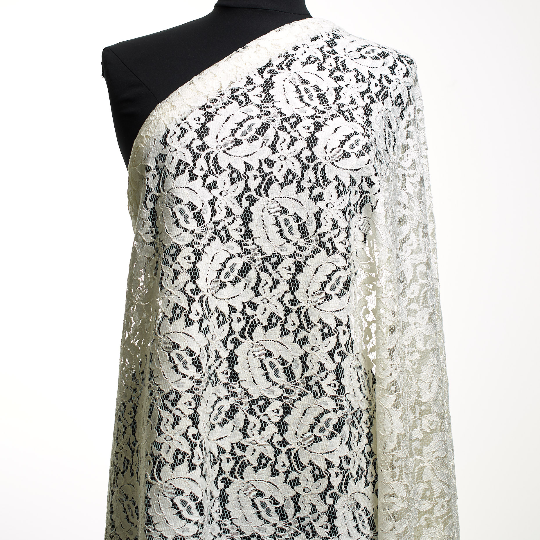 LACE, VISCOSE, FLORAL, MARSHMALLOW (F000046218) - Mannequin