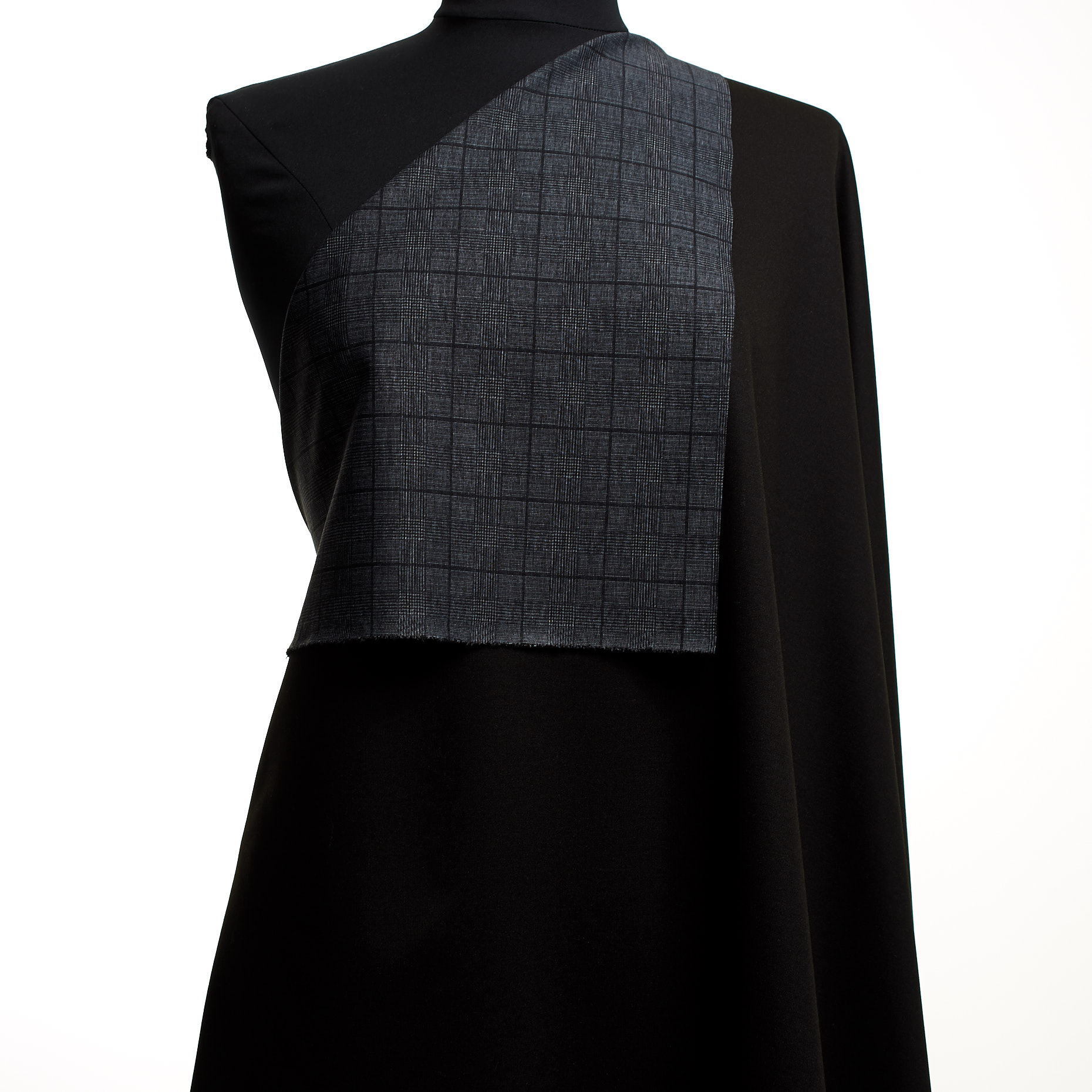 JERSEY, VISCOSE, CHECK, IRON GATE (F000044863) - Mannequin