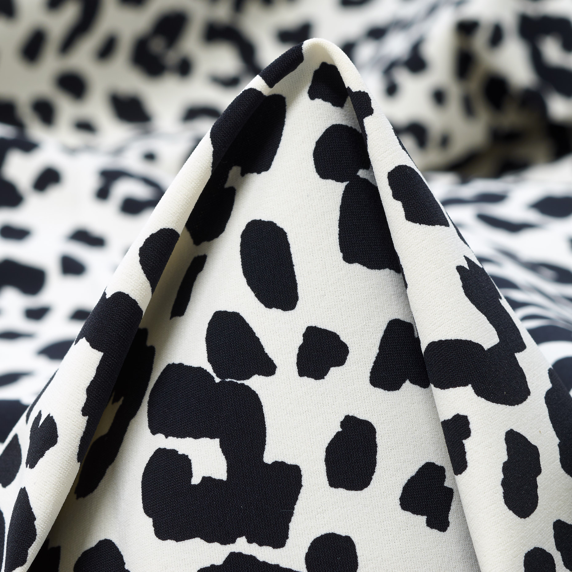 Techno Jersey, Stampato, Alta Elasticità, Raven Black&Brilliant White (F000041317)