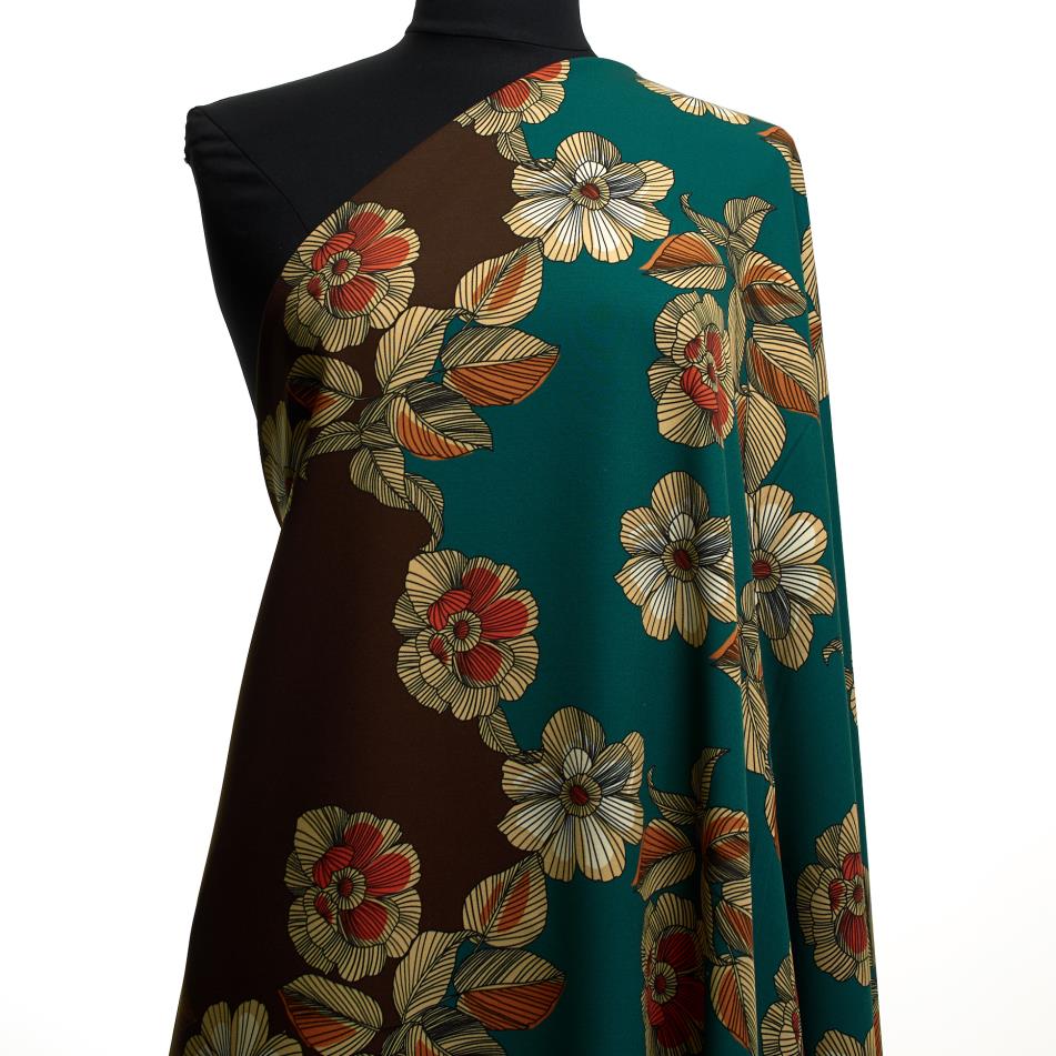 CRÊPE, FLORAL, PAGODA BLUE (F000031226) - Mannequin