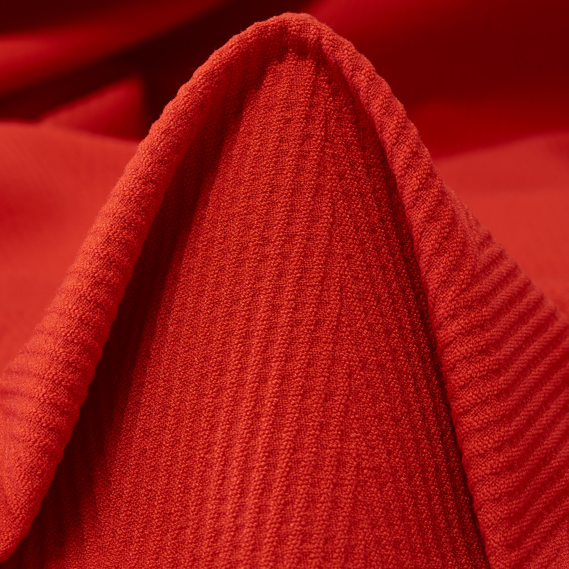 TECHNO STRETCH, VISCOSE, HERRINGBONE, BRIGHT LIPSTICK (F000030758)