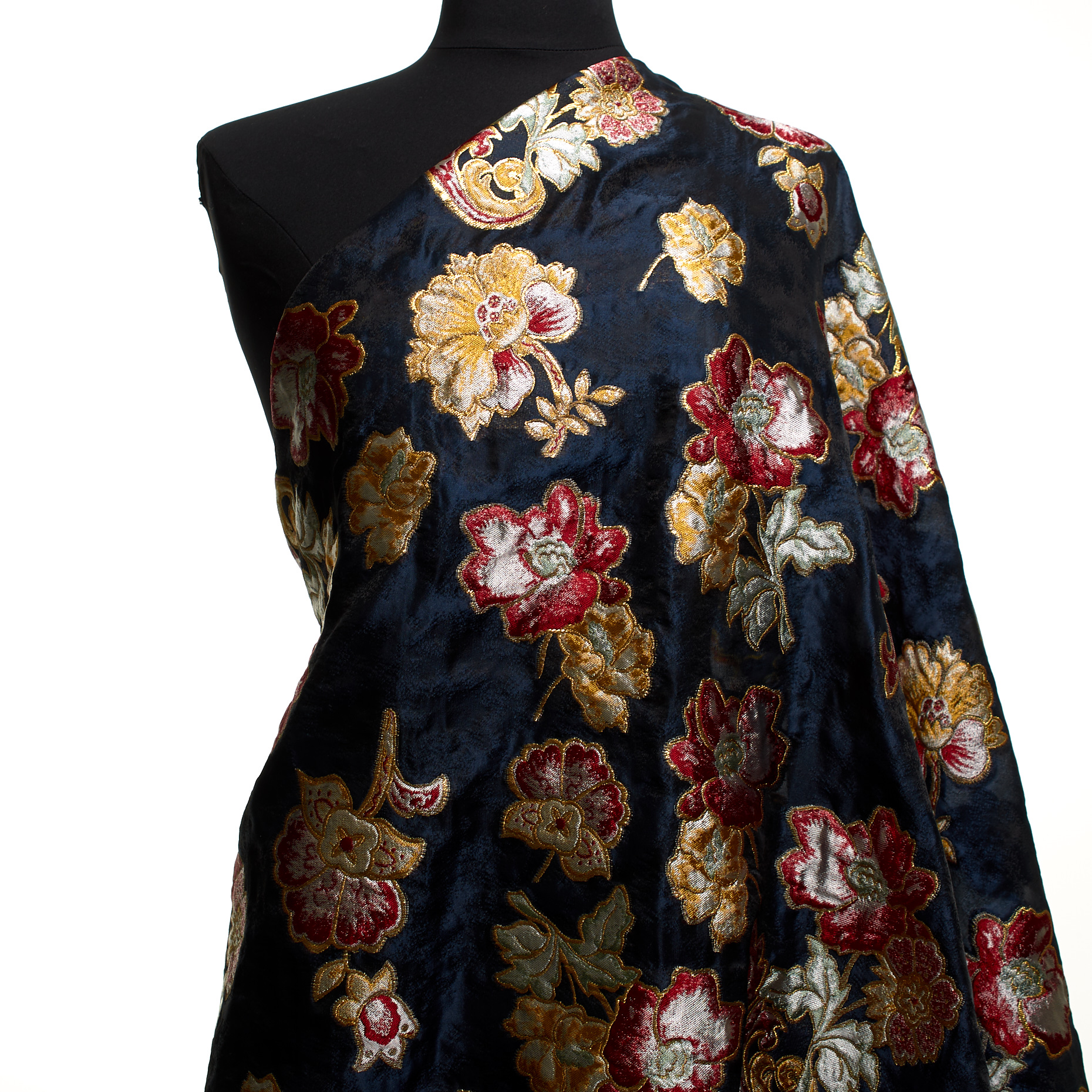 Jacquard, Cloquet, Seda, Red Dahlia (P2-0000110) - Maniquí