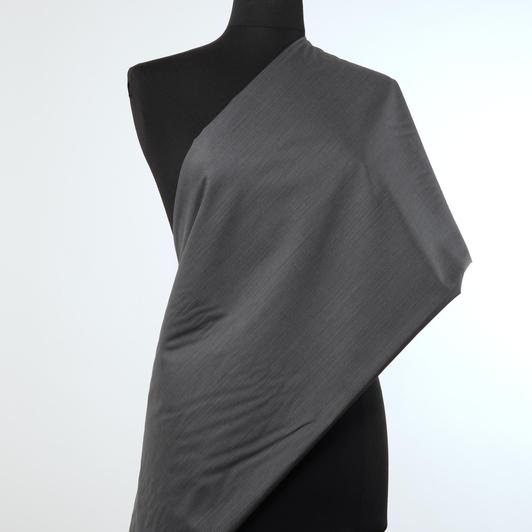 COOL WOOL, MICRO DESIGN, ANTHRACITE (F000012622) - Mannequin