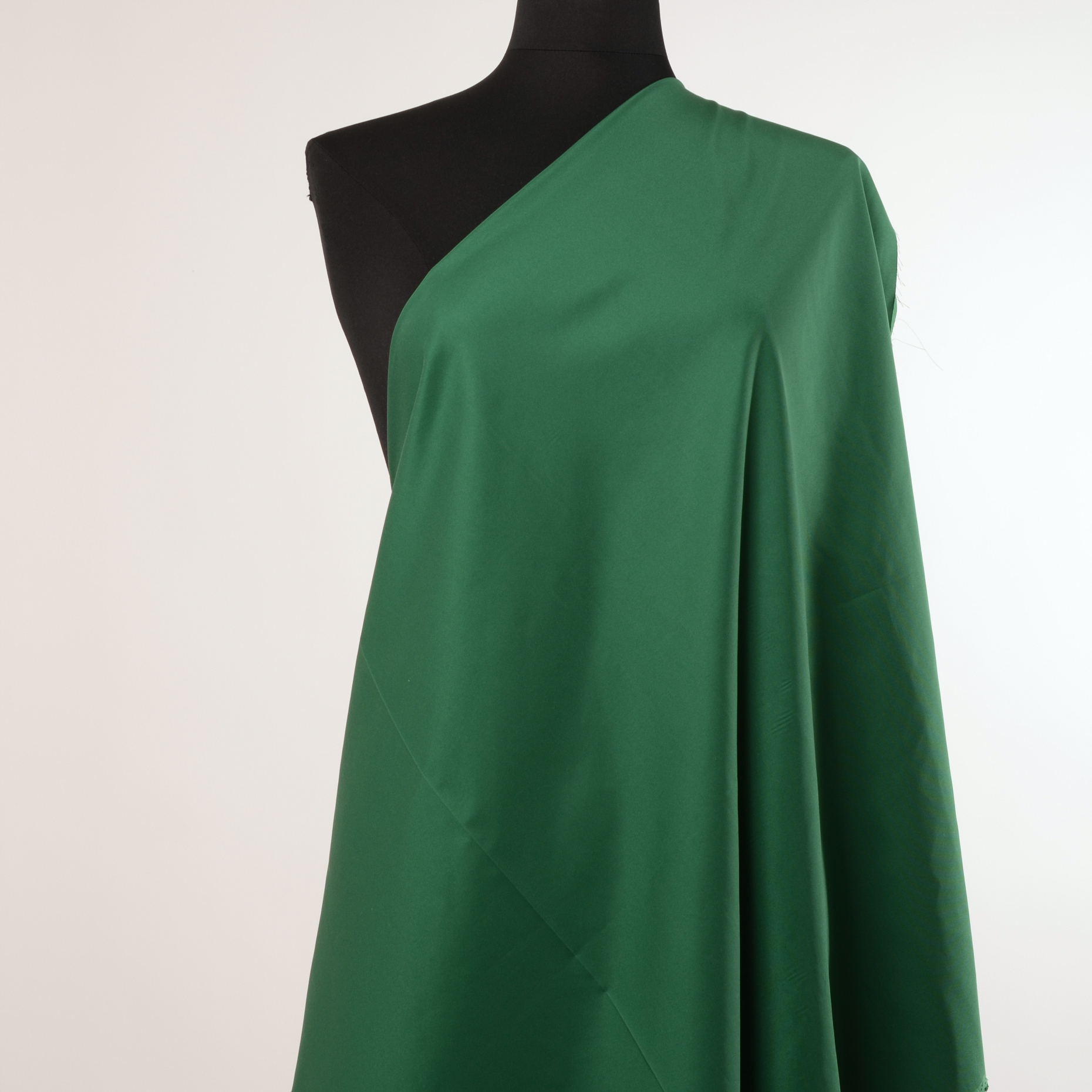 SATIN, BOTTLE GREEN (F000014936) - Mannequin