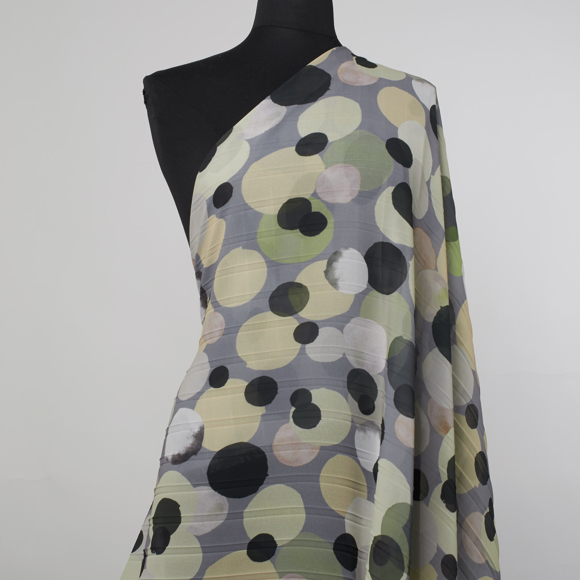 Crêpe De Chine, Drukowane, Oyster Gray (F000025362) - Manekin