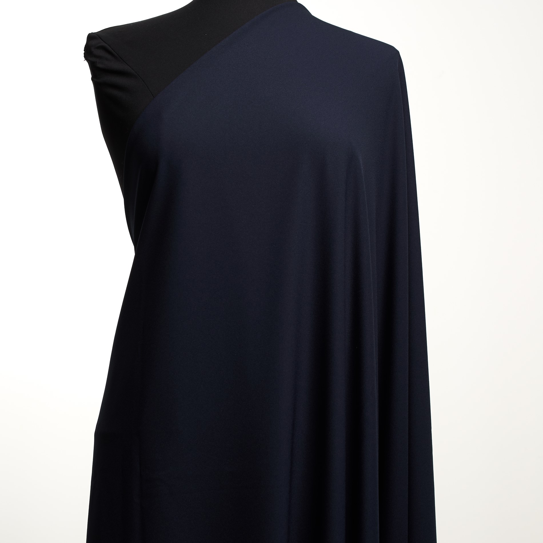 Креп, Стрейч, Parisian Night (F000030848) - Манекен