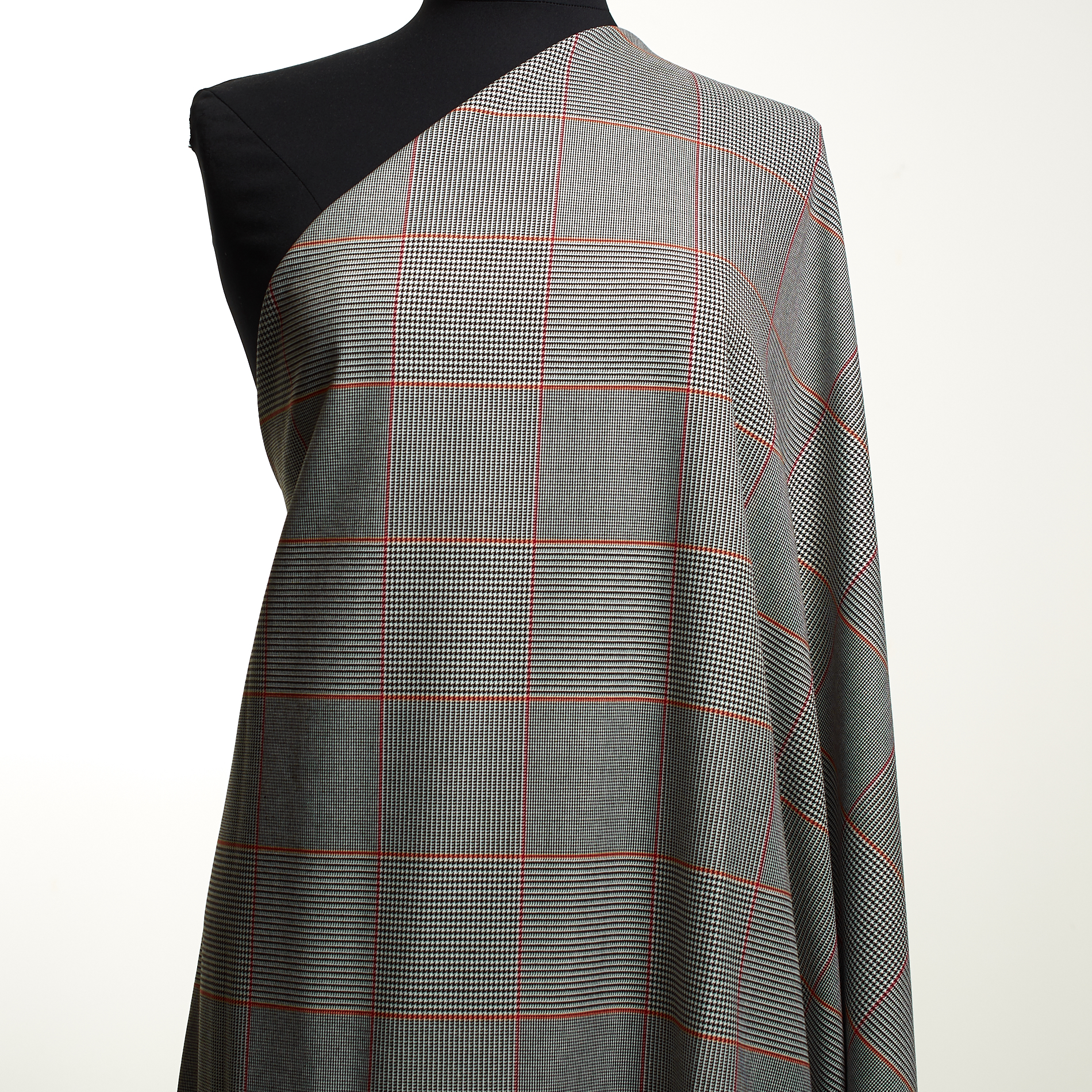 VISCOSE BLEND, ELASTIC, CHECK, RAVEN BLACK&KUMQUAT (F000034557) - Mannequin