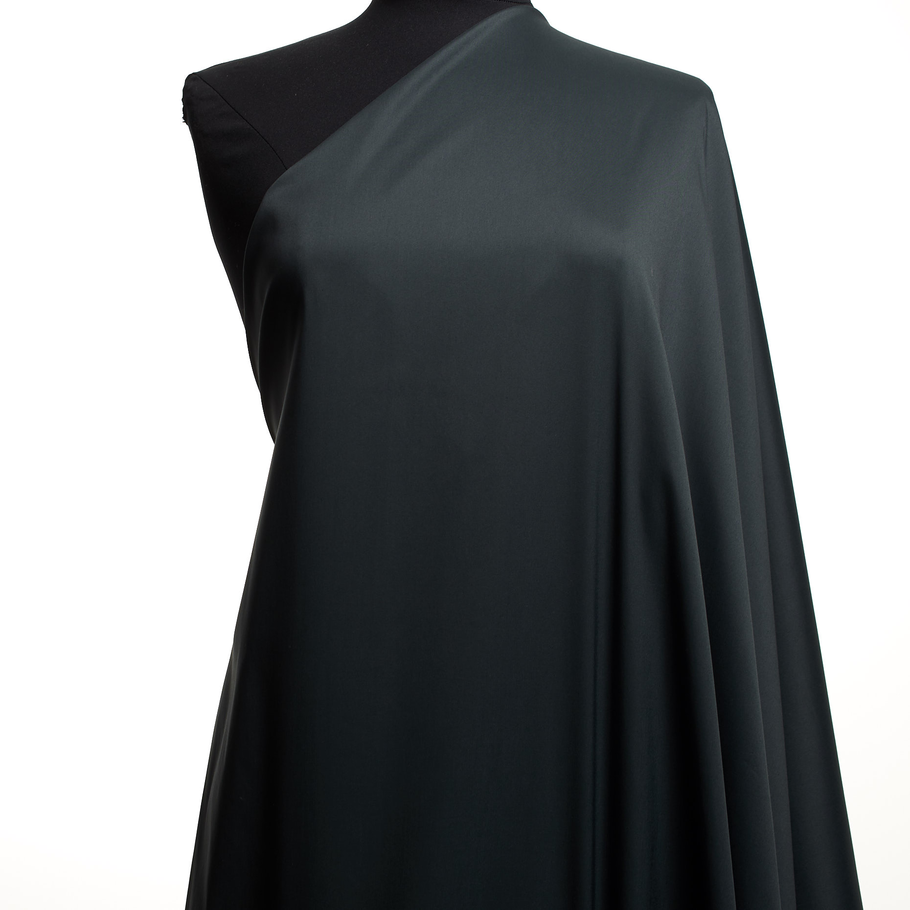 POPLIN, COTTON, ELASTIC, CAVIAR (F000029802) - Mannequin