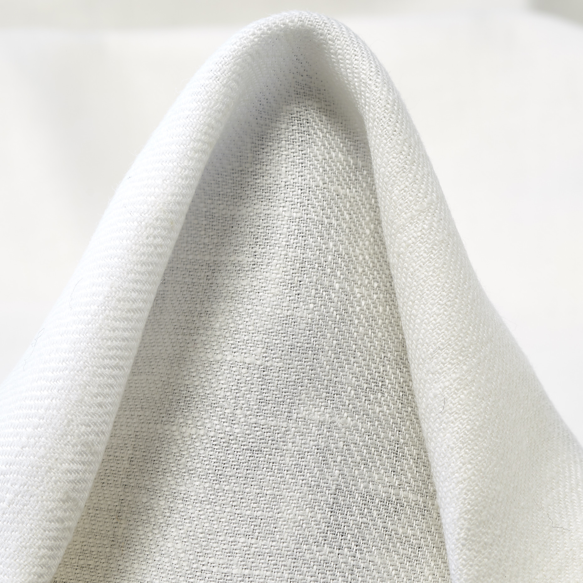 TWILL, LINEN, BRILLIANT WHITE (T0000701)