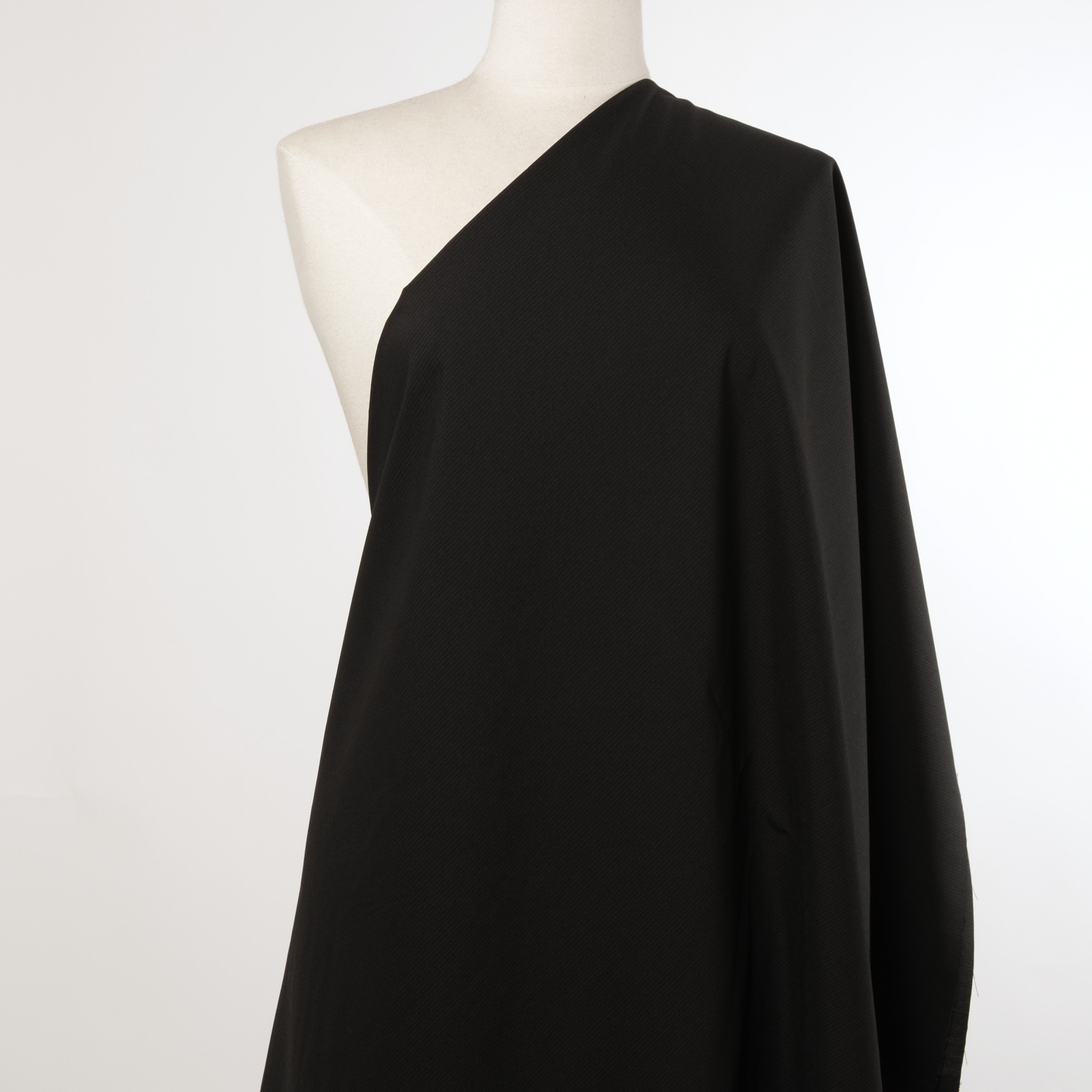 TECHNO STRETCH, PINSTRIPES, CAVIAR (F000016272) - Mannequin