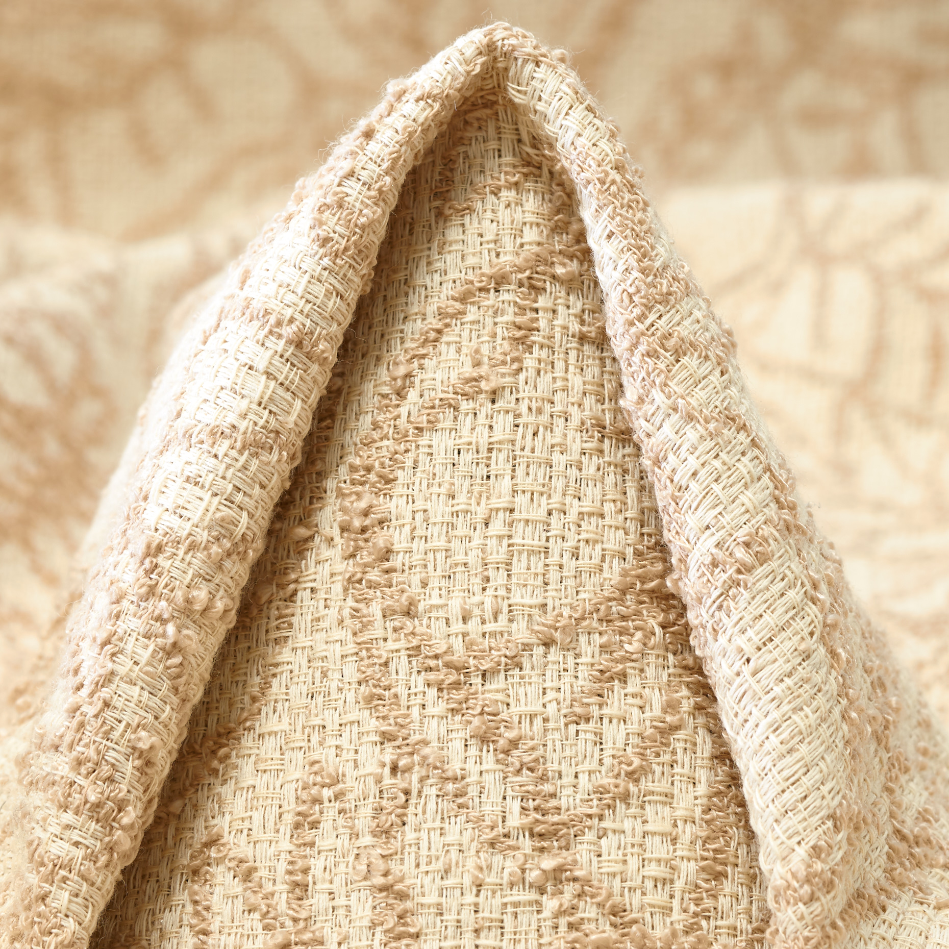 JACQUARD, COTTON, FLORAL, ANTIQUE WHITE&PINK TINT (F000049600)