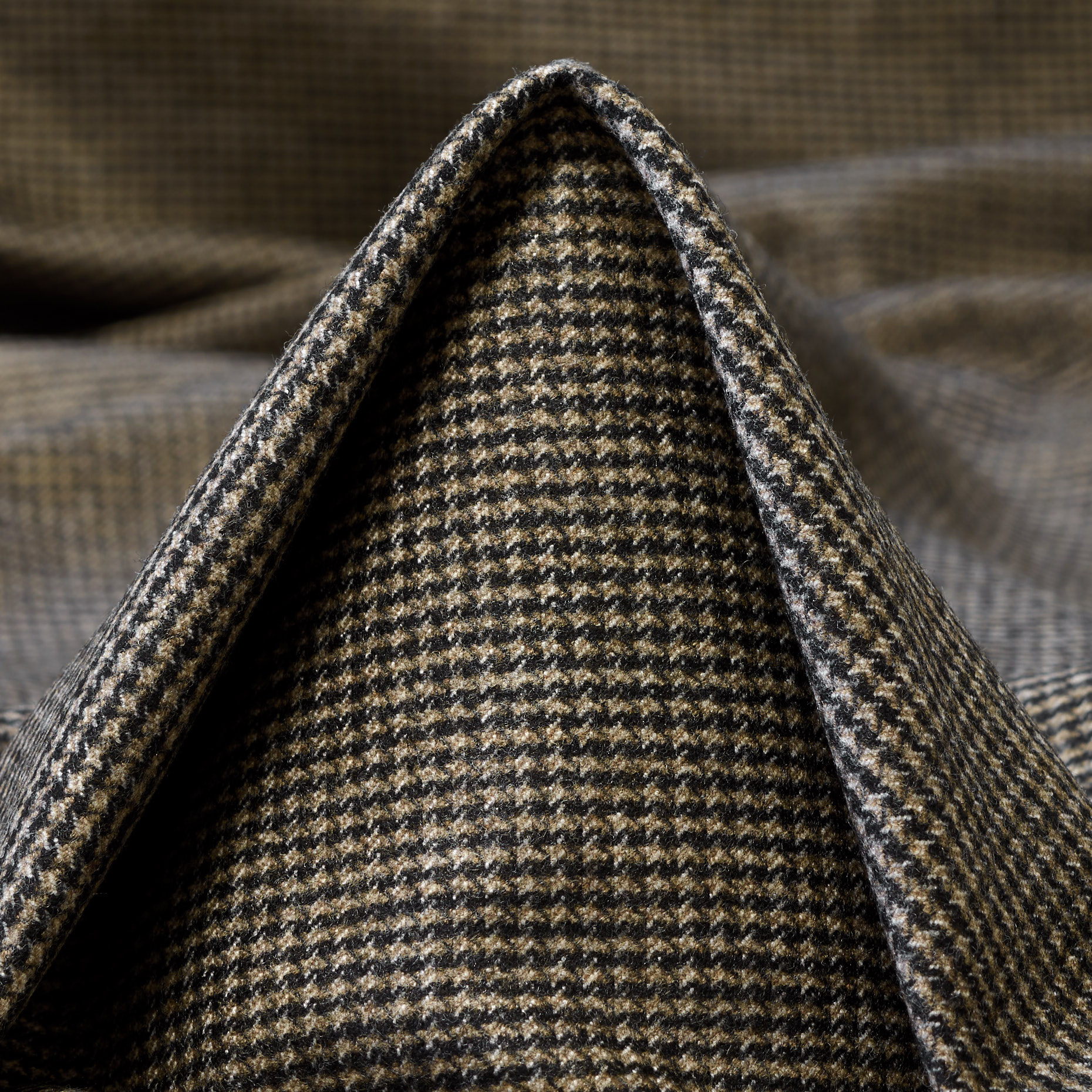 FLANNEL, VISCOSE BLEND, ELASTIC, ROASTED CASHEW (F000040473)