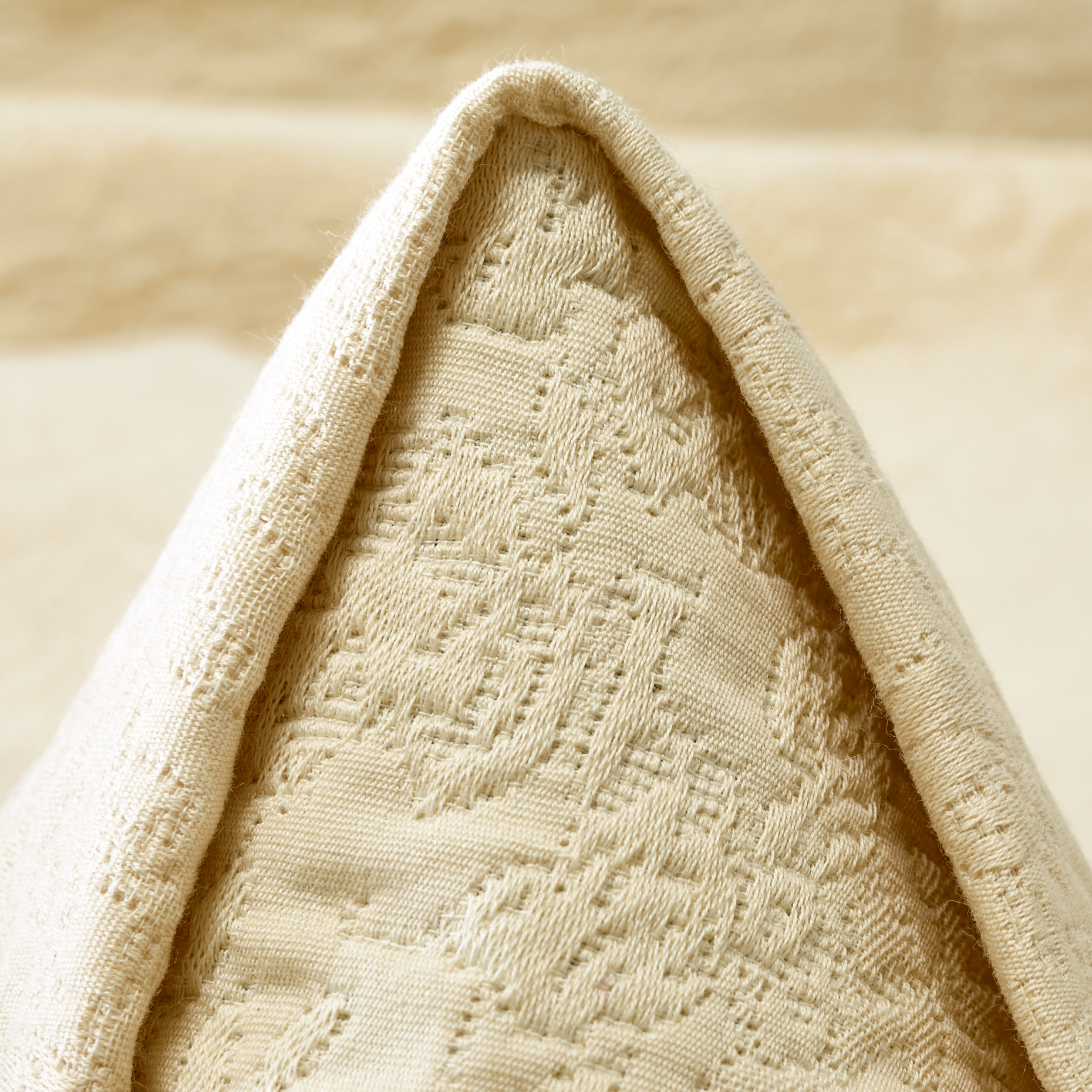 JACQUARD, COTTON, FLORAL, ANTIQUE WHITE (P000005210)