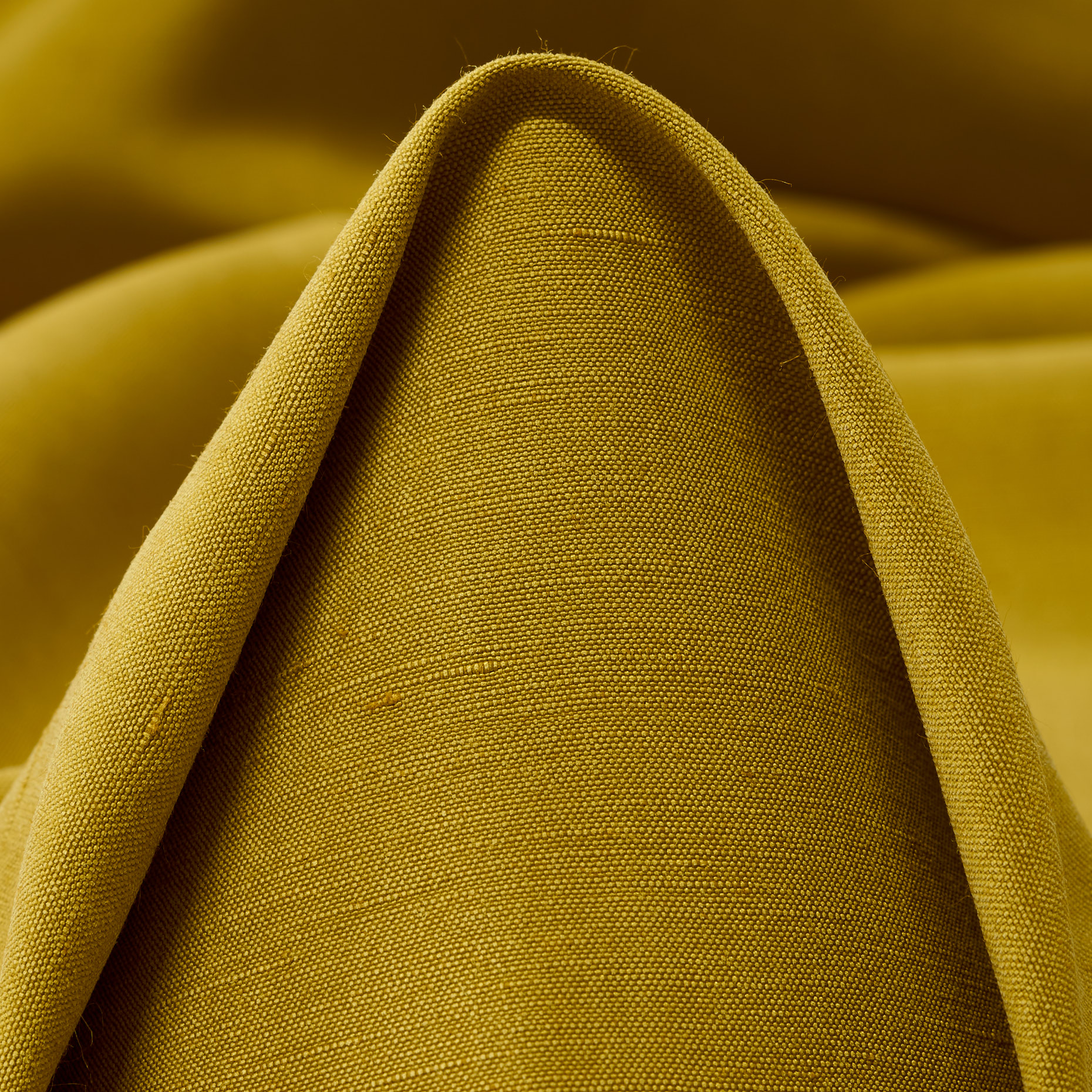 SILK, LINEN, OLIVE OIL (T0000500)