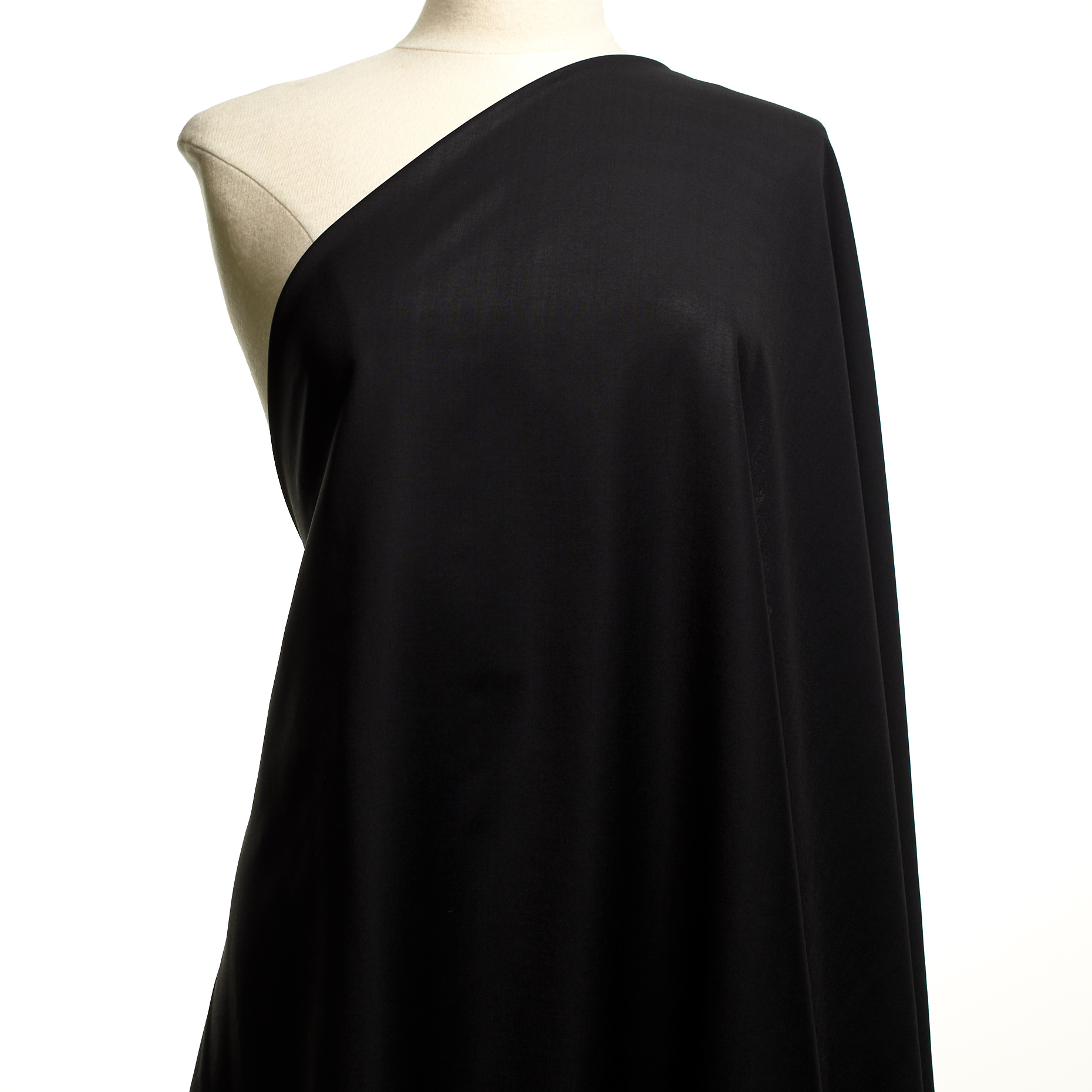 COOL WOOL, VIRGIN WOOL, RAVEN BLACK (T0000723) - Mannequin