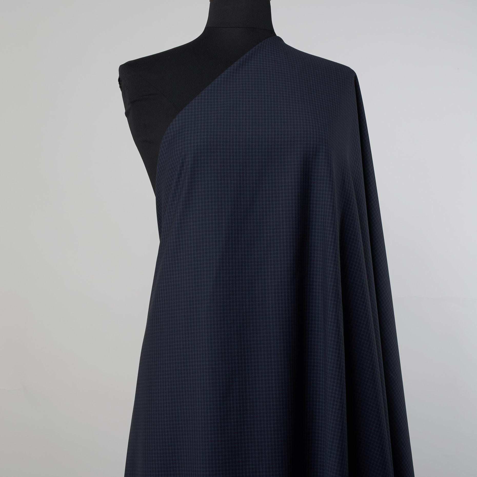 COOL WOOL, CHECK, DARK SAPPHIRE (F000024166) - Mannequin