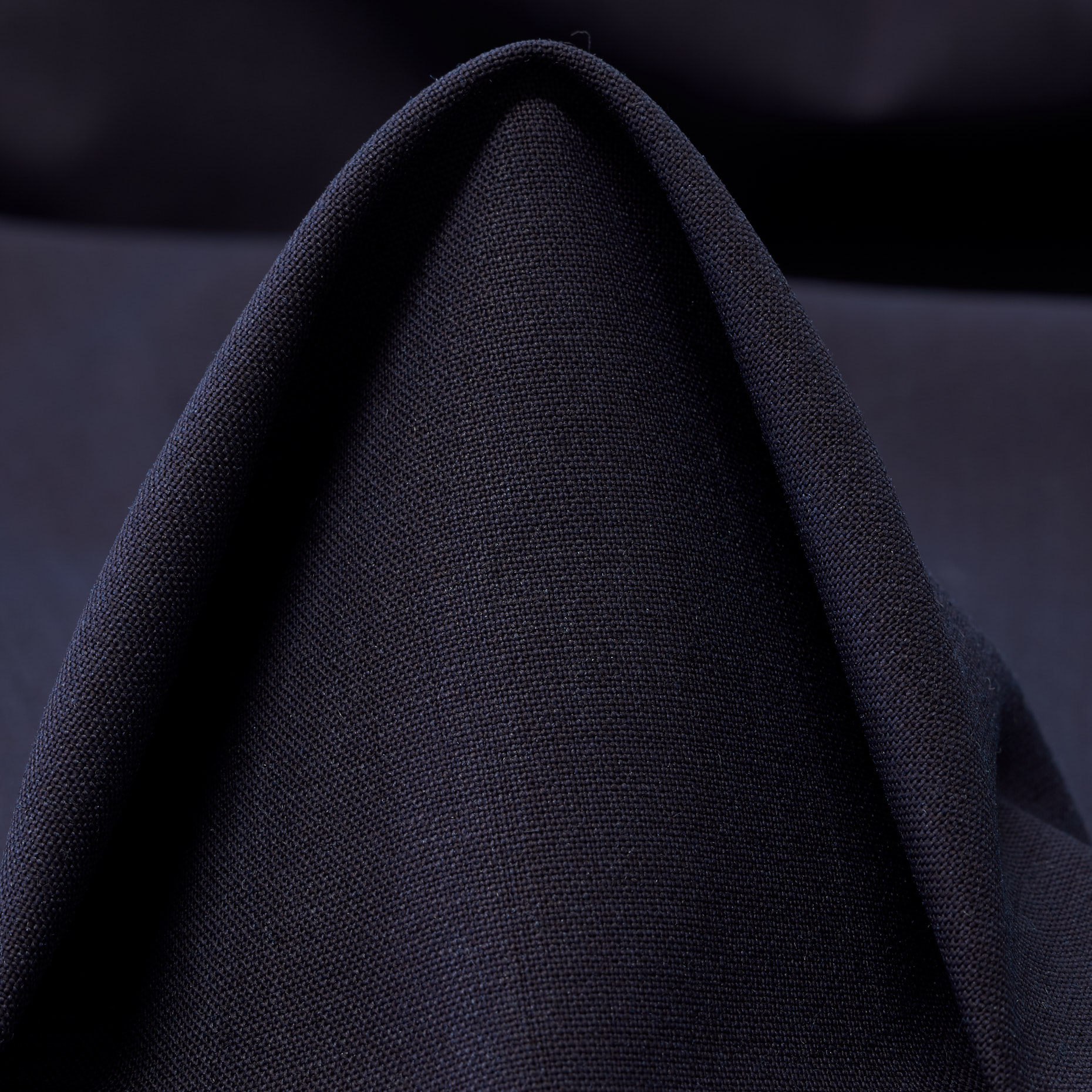 Laine Légère, Black Iris (F000044294)