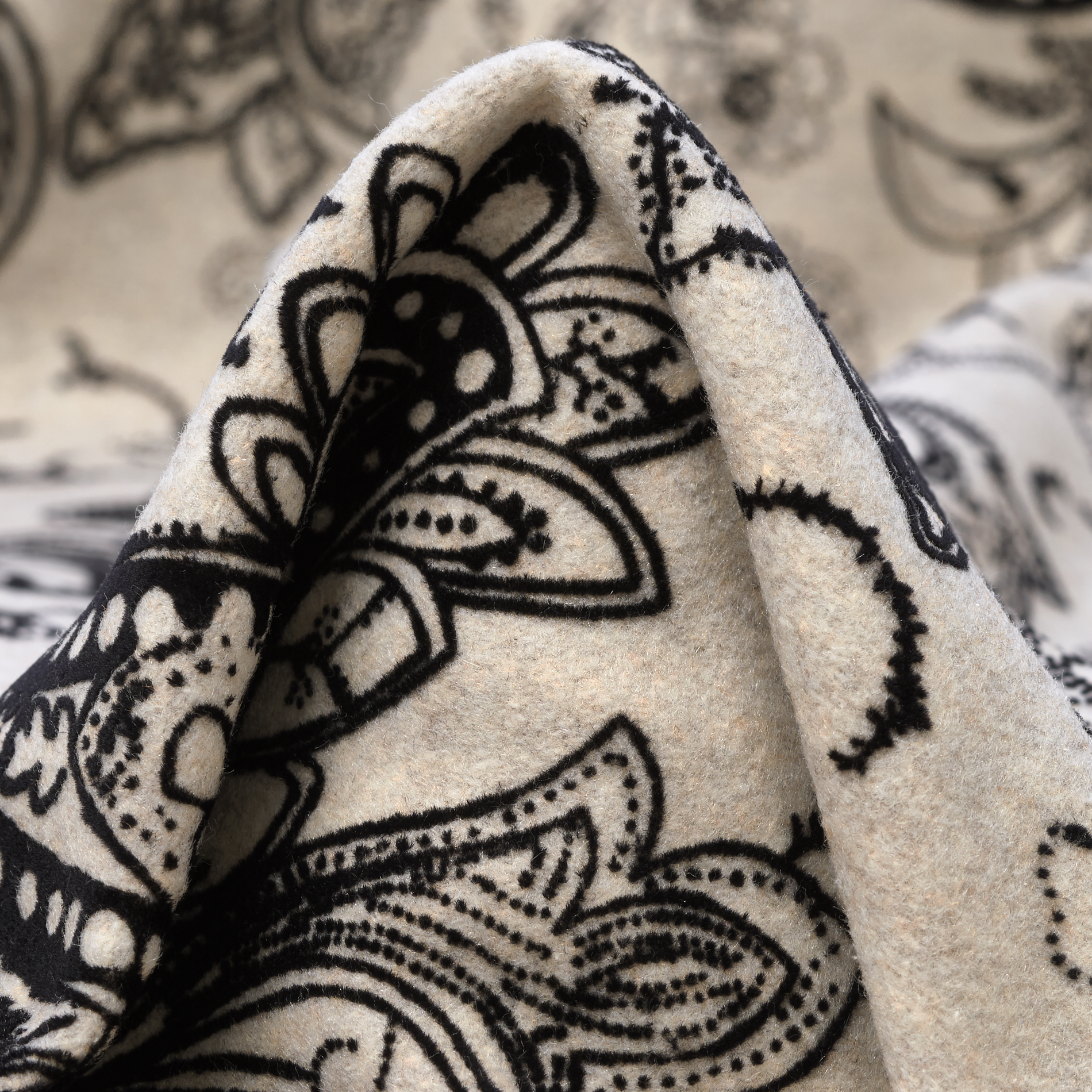 VELOUR, WOOL, FLOCK PRINTED, OYSTER (F000034192)