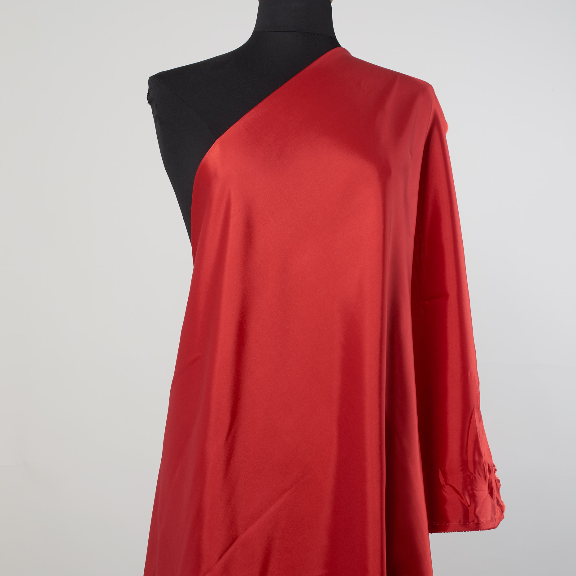 LINING, ORANGE RED (F000021307) - Mannequin