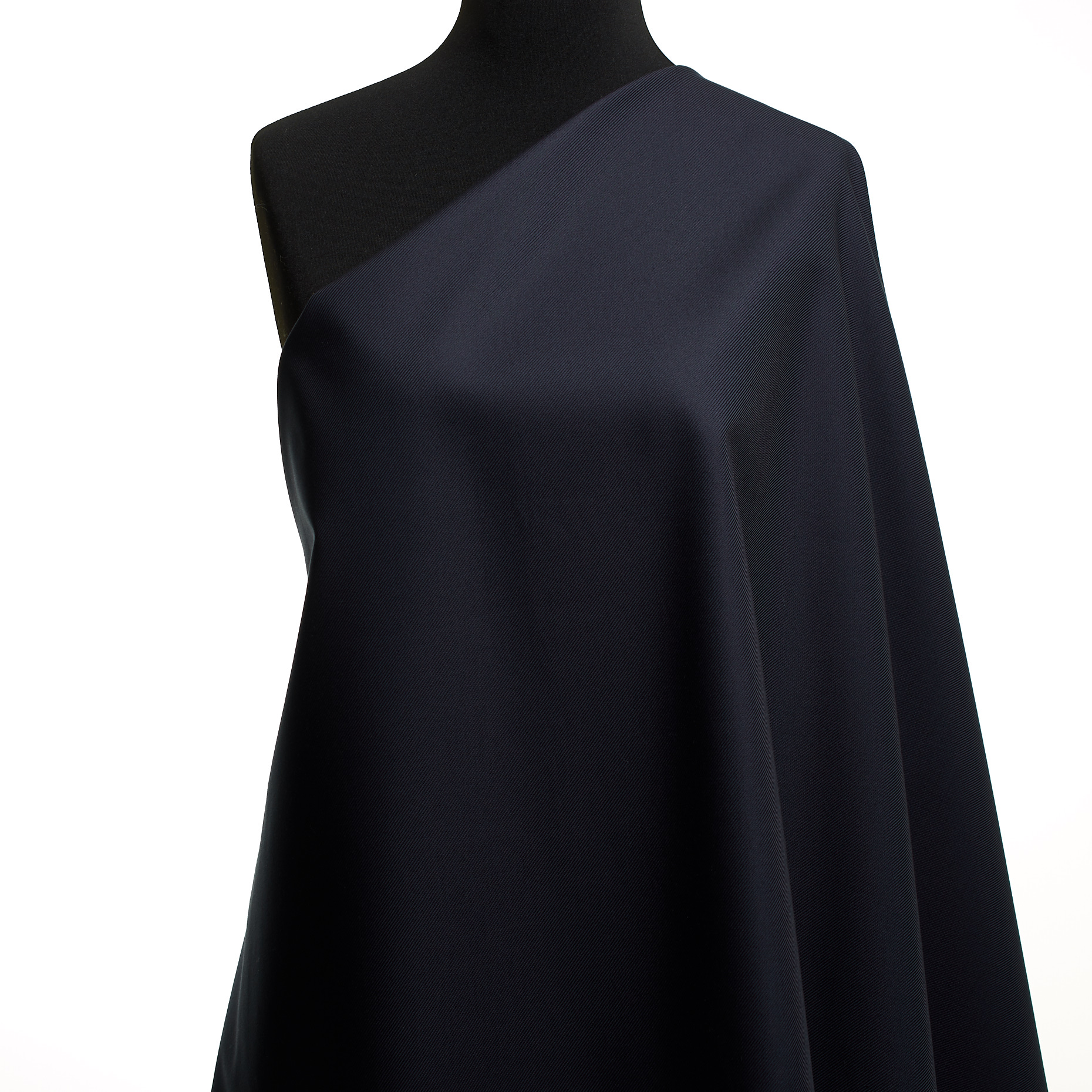 Sergé, Coton, Tissu Rigide , Vulcan (F000048995) - Mannequin