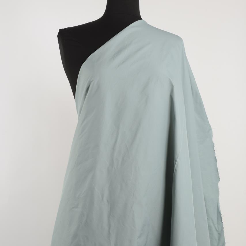 TAFFETA, PIQUÉ, AQUA HAZE (F000029441) - Mannequin