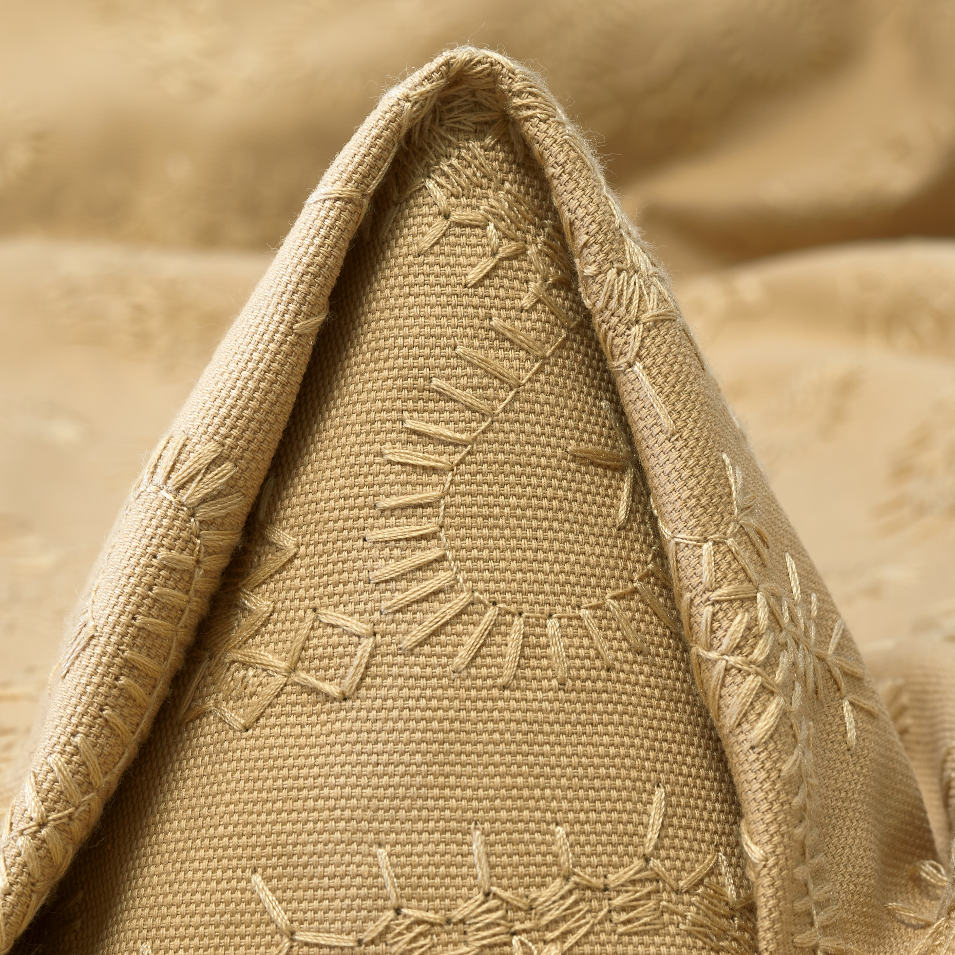 COTTON, EMBROIDERED, TAN (F000048279)