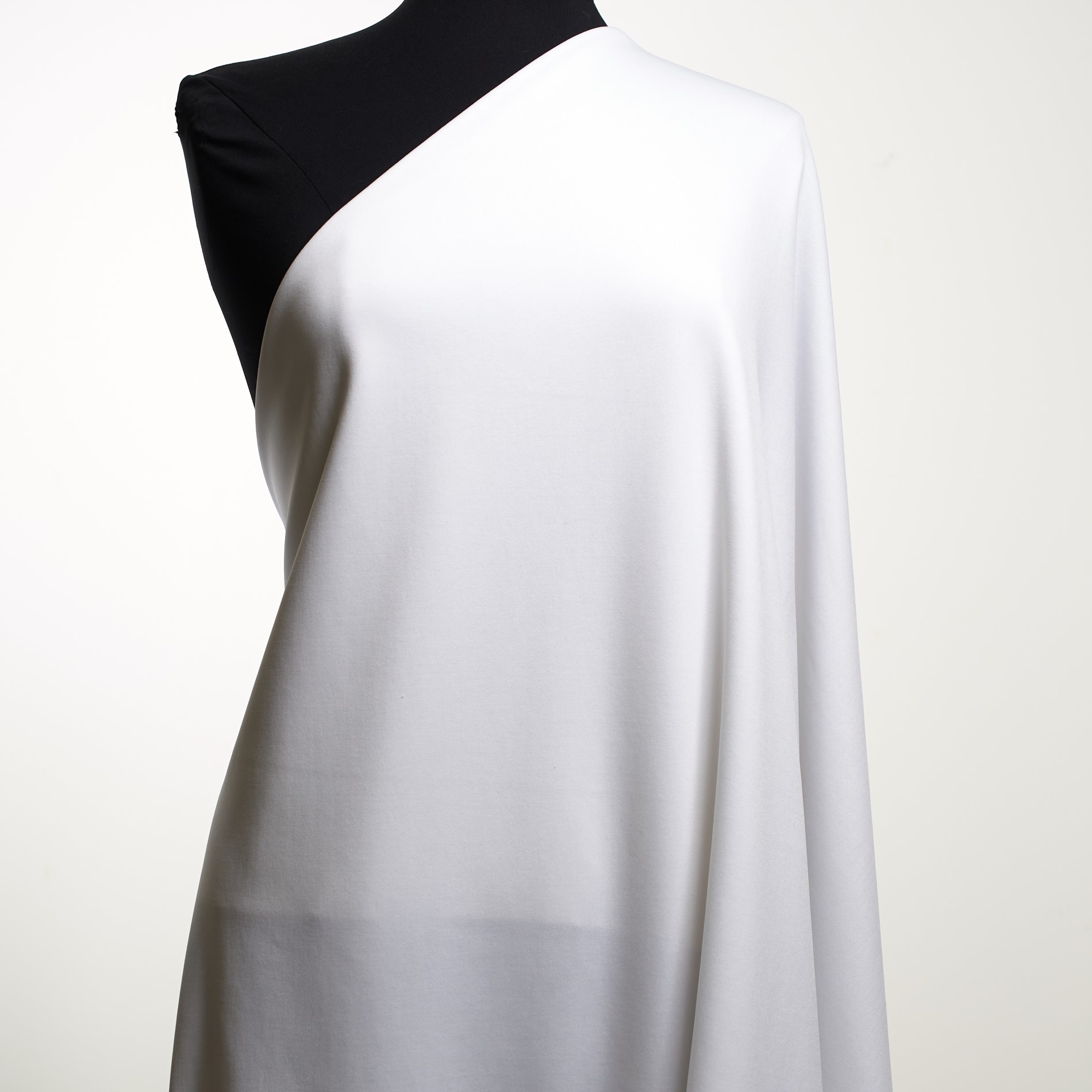 Трикотаж, Пунто Милано, Brilliant White (F000032179) - Манекен