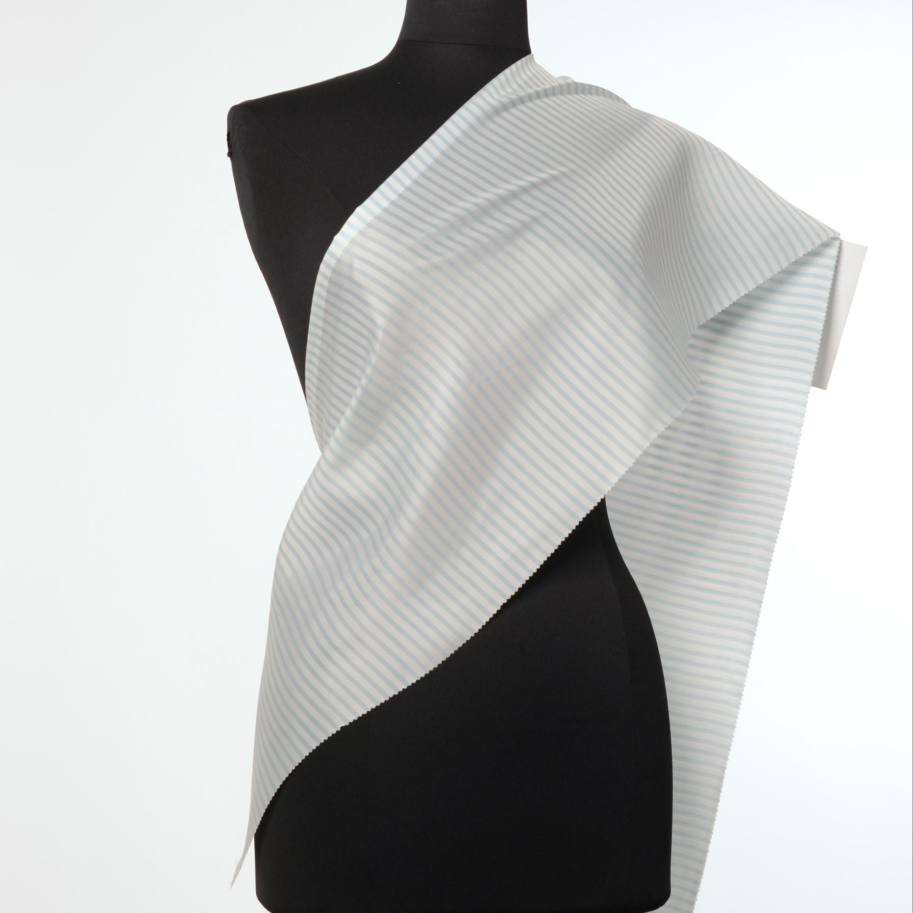 CUPRO, LINING, STRIPES, SWIMMING POOL (F000003648) - Mannequin