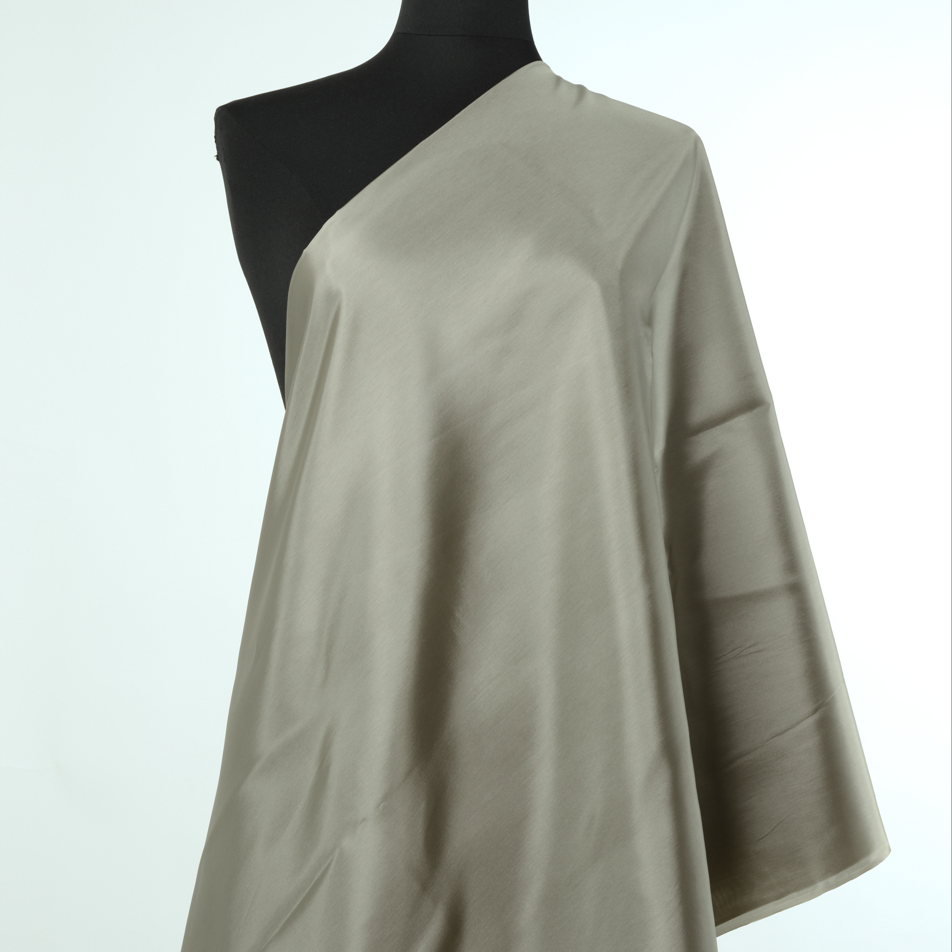 Doublure , Cupro, Taupe (F000020218) - Mannequin