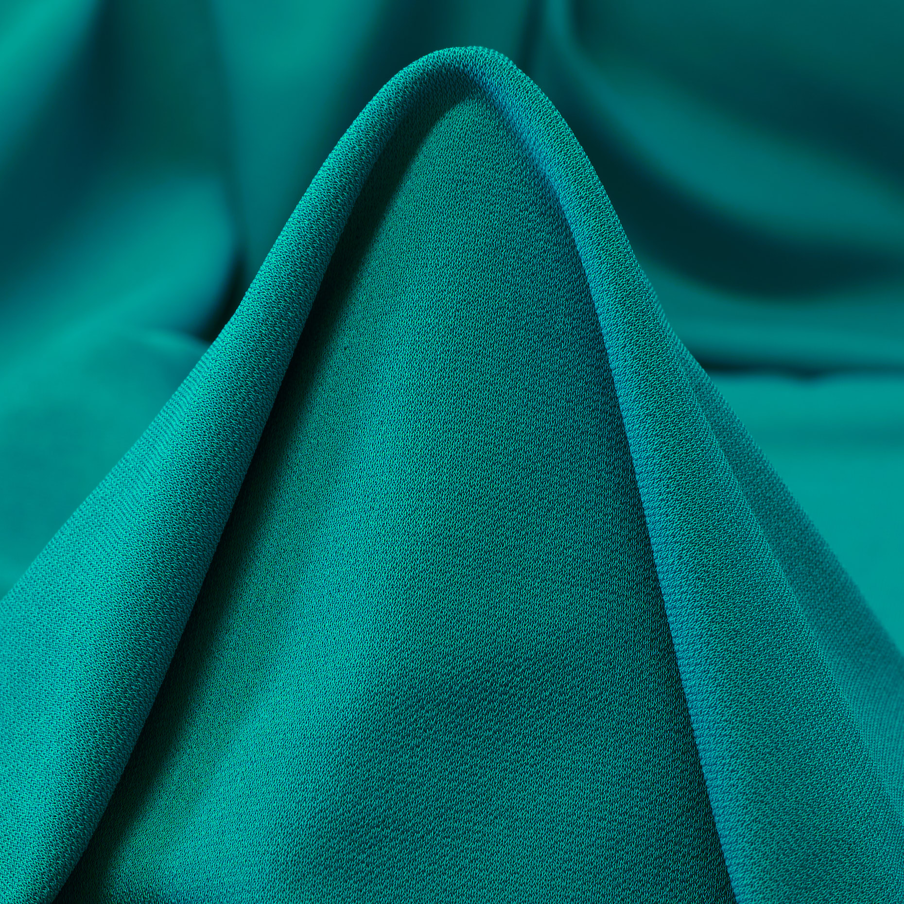 JERSEY, VISCOSE, TROPICAL GREEN (F000037449)