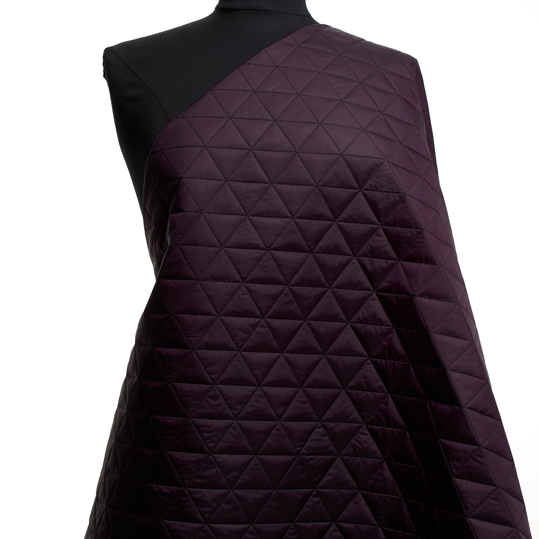 Outdoor, Nylon, Matelassé, Plum Perfect (F000044248) - Mannequin