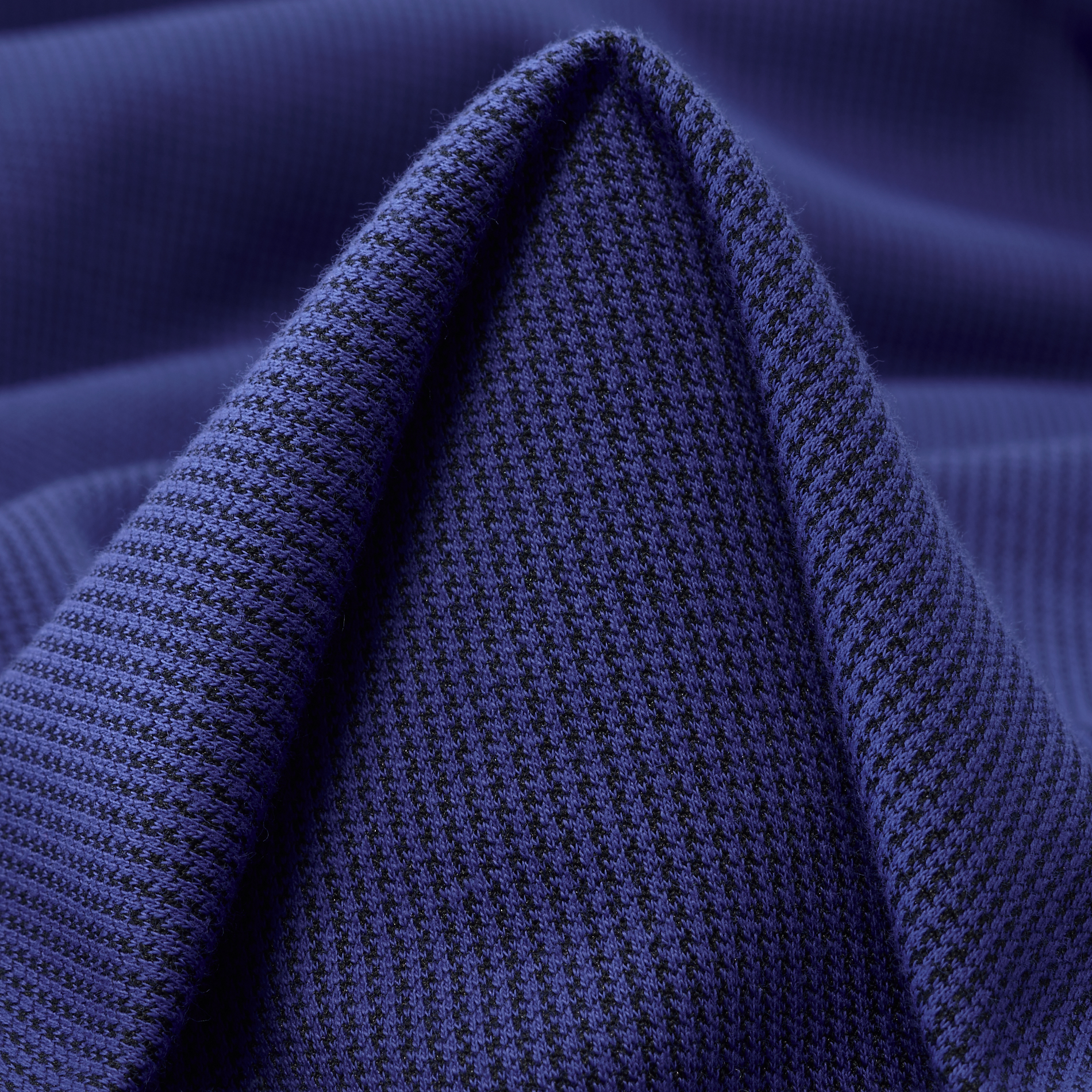 JERSEY, JACQUARD, HOUNDSTOOTH, ATOMIC BLUE (F000034586)