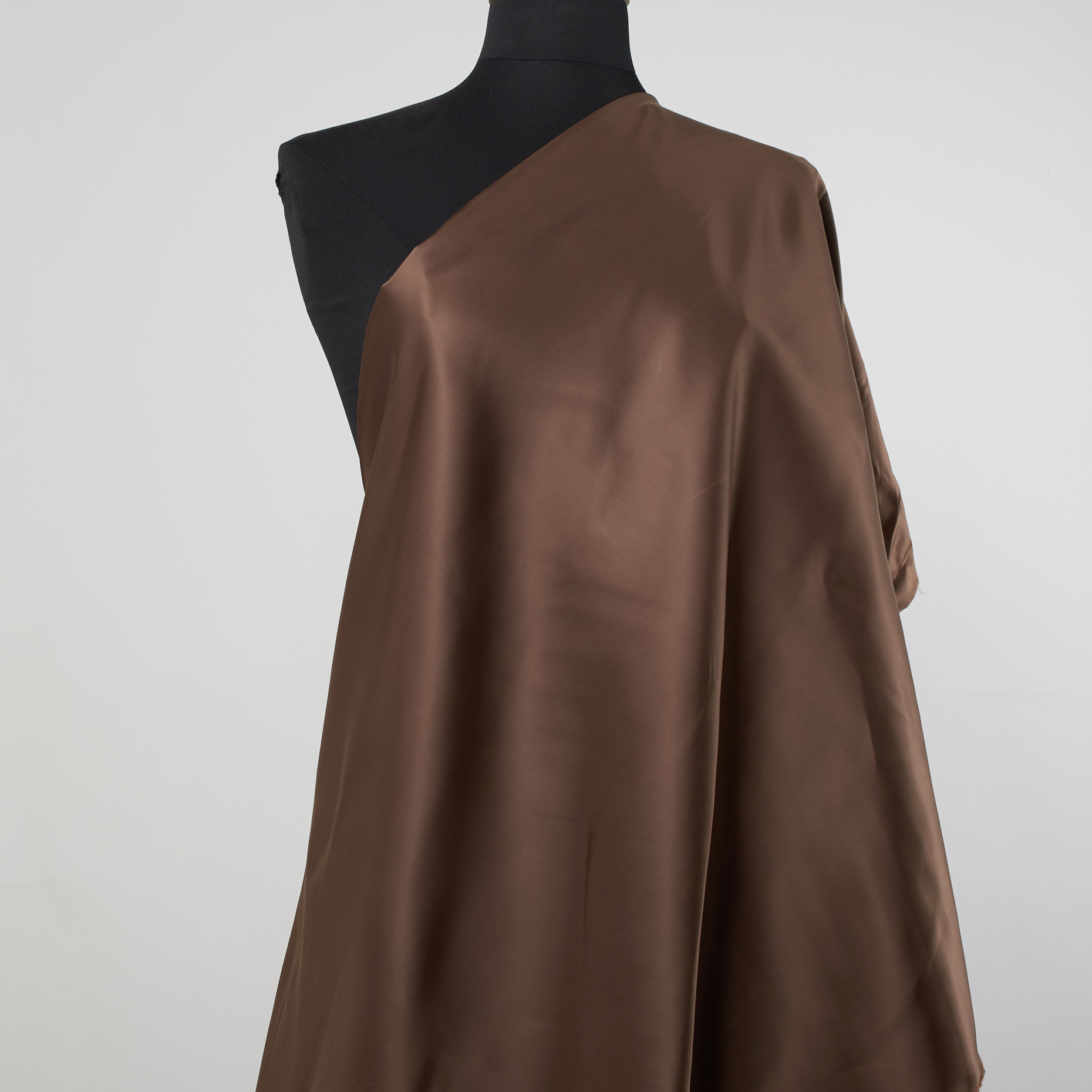 CUPRO, LINING, MAROON (F000021393) - Mannequin