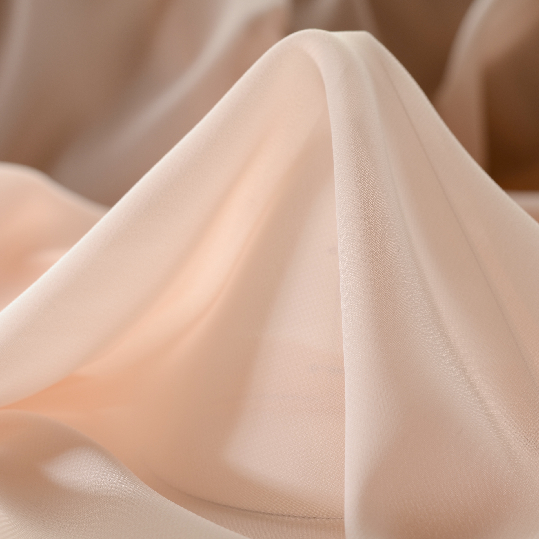 CHIFFON, BRILLIANT WHITE (F000020332)