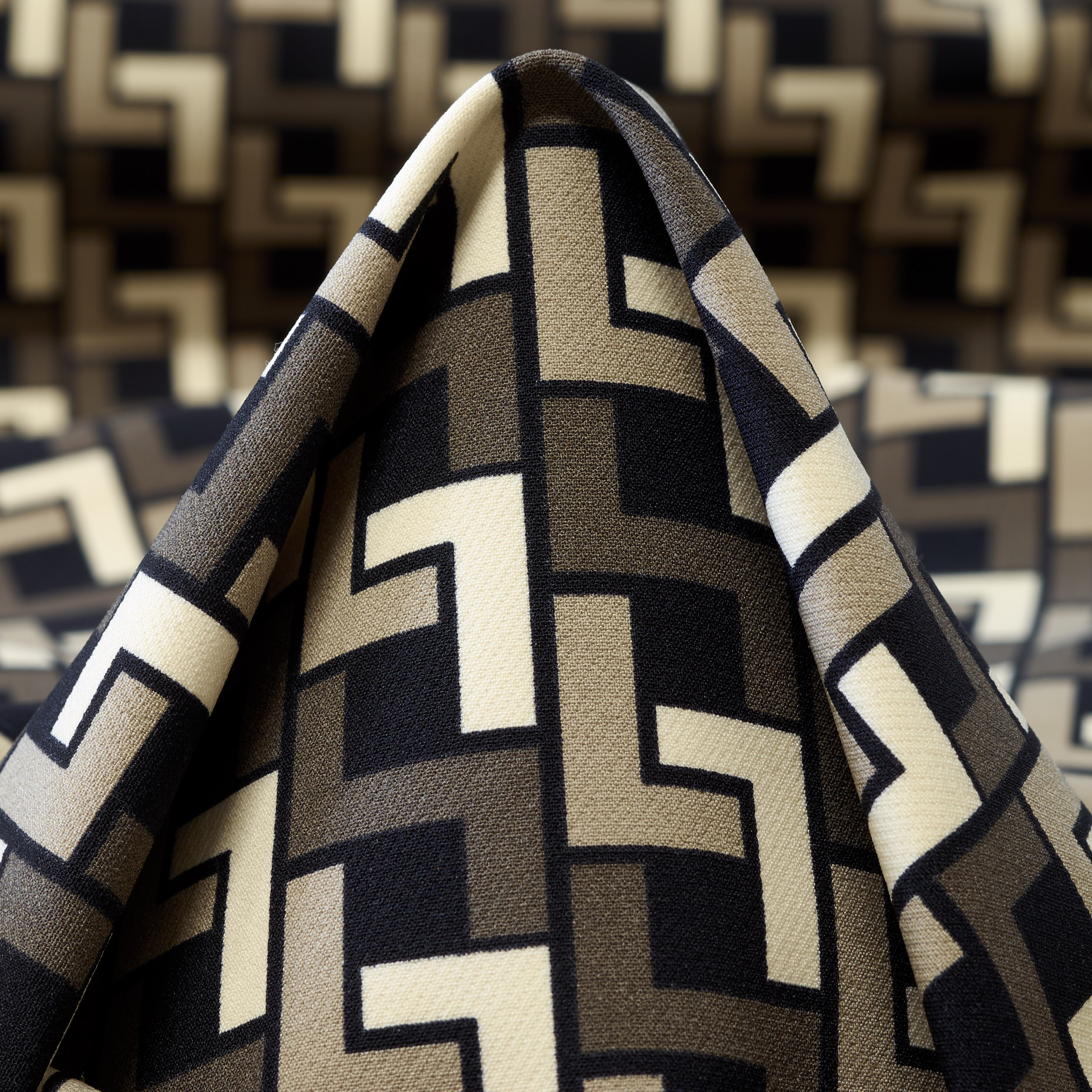 TECHNO JERSEY, PRINTED, HIGH ELASTICITY, BONE WHITE&RAVEN BLACK