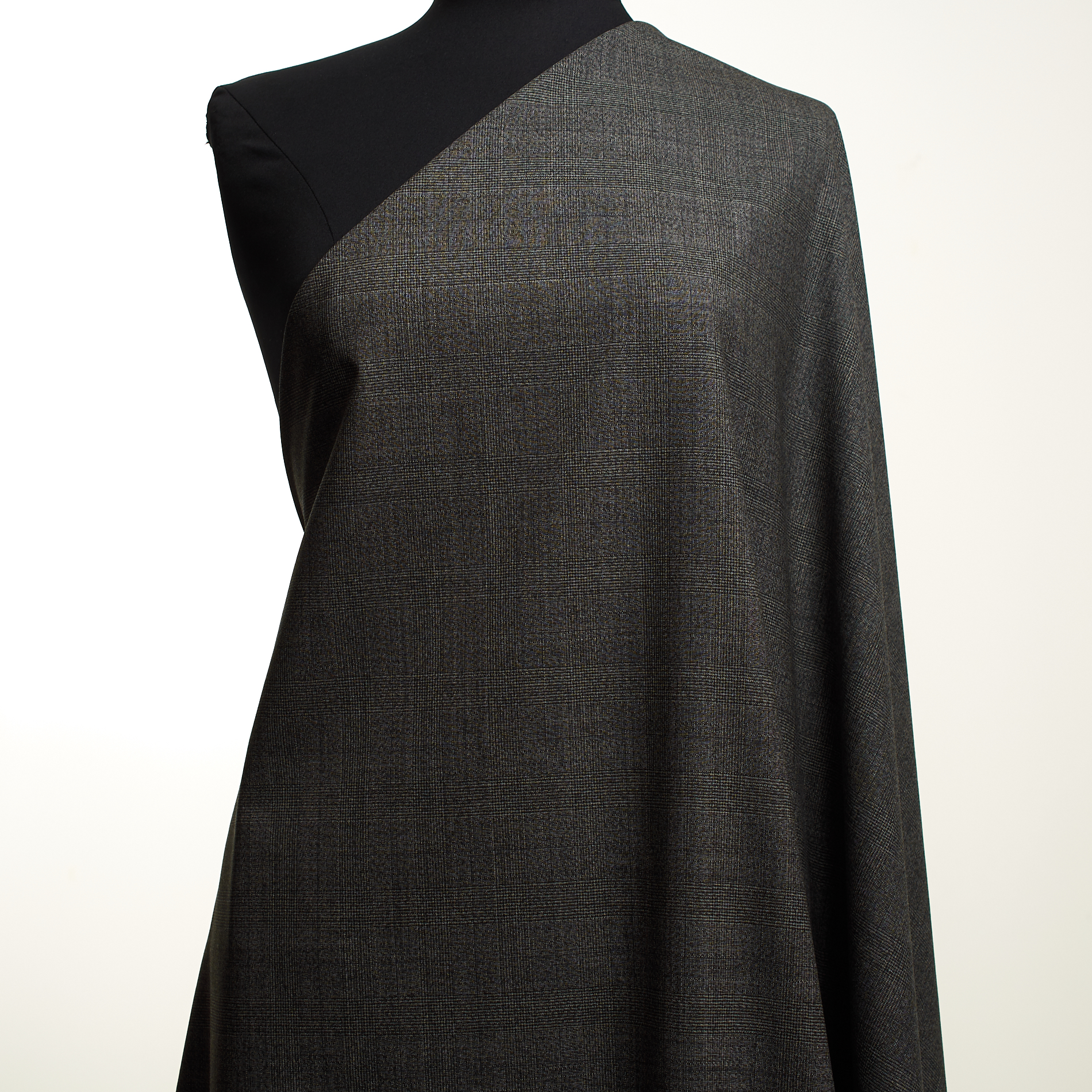 COOL WOOL, GLENCHECK, BLACKENED PEARL (F000033848) - Mannequin