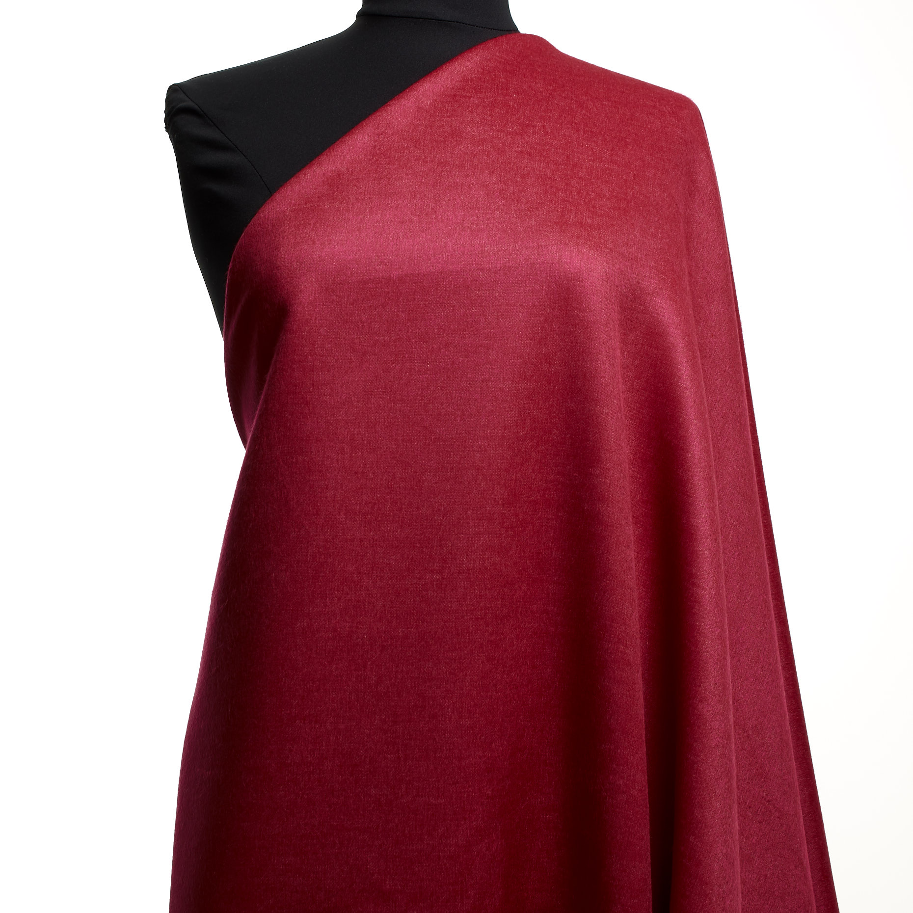 VISCOSE, COTTON, BRUSHED, CARDINAL (F000003236) - Mannequin