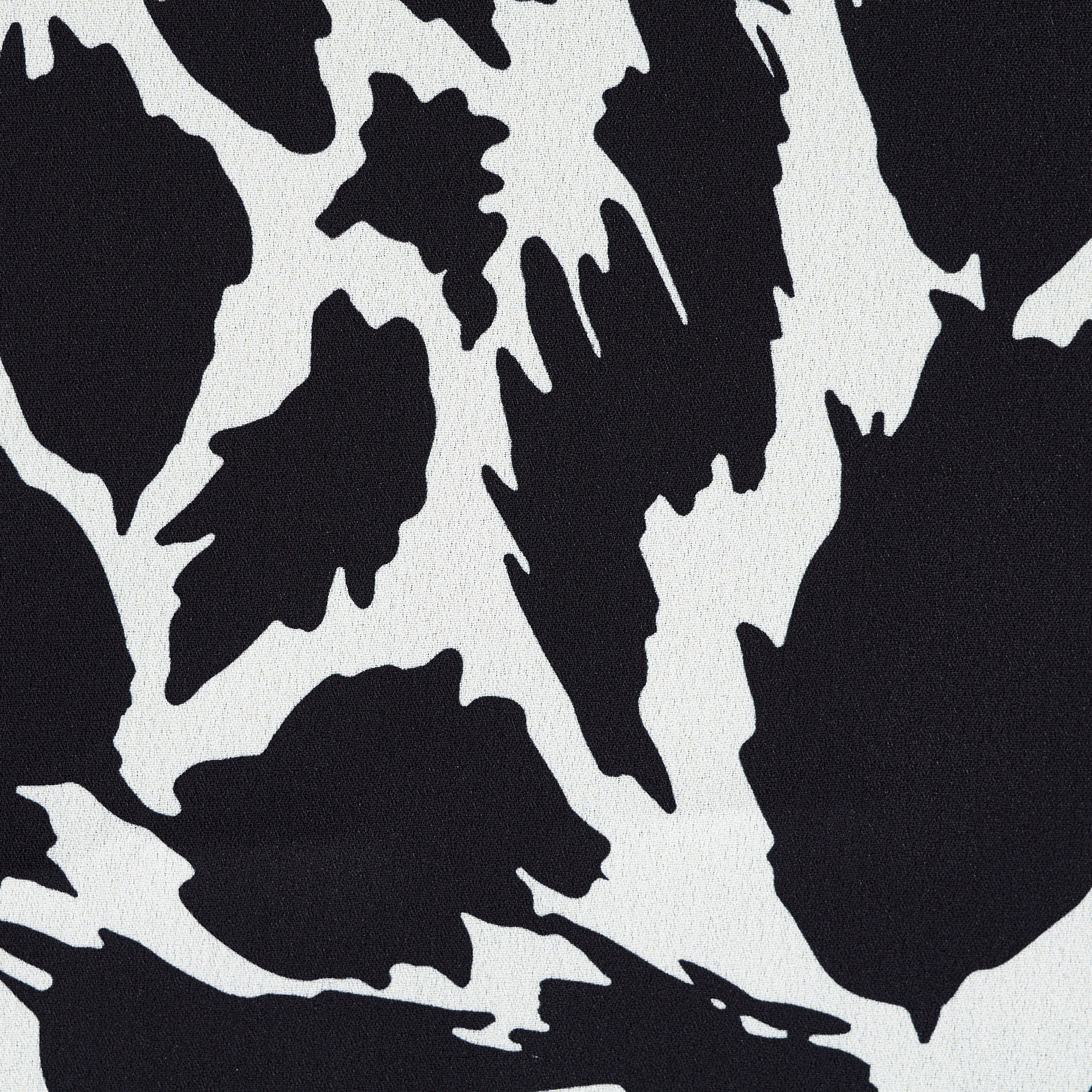 CRÊPE, PRINTED, RAVEN BLACK&IVORY (F000043786) - Texture