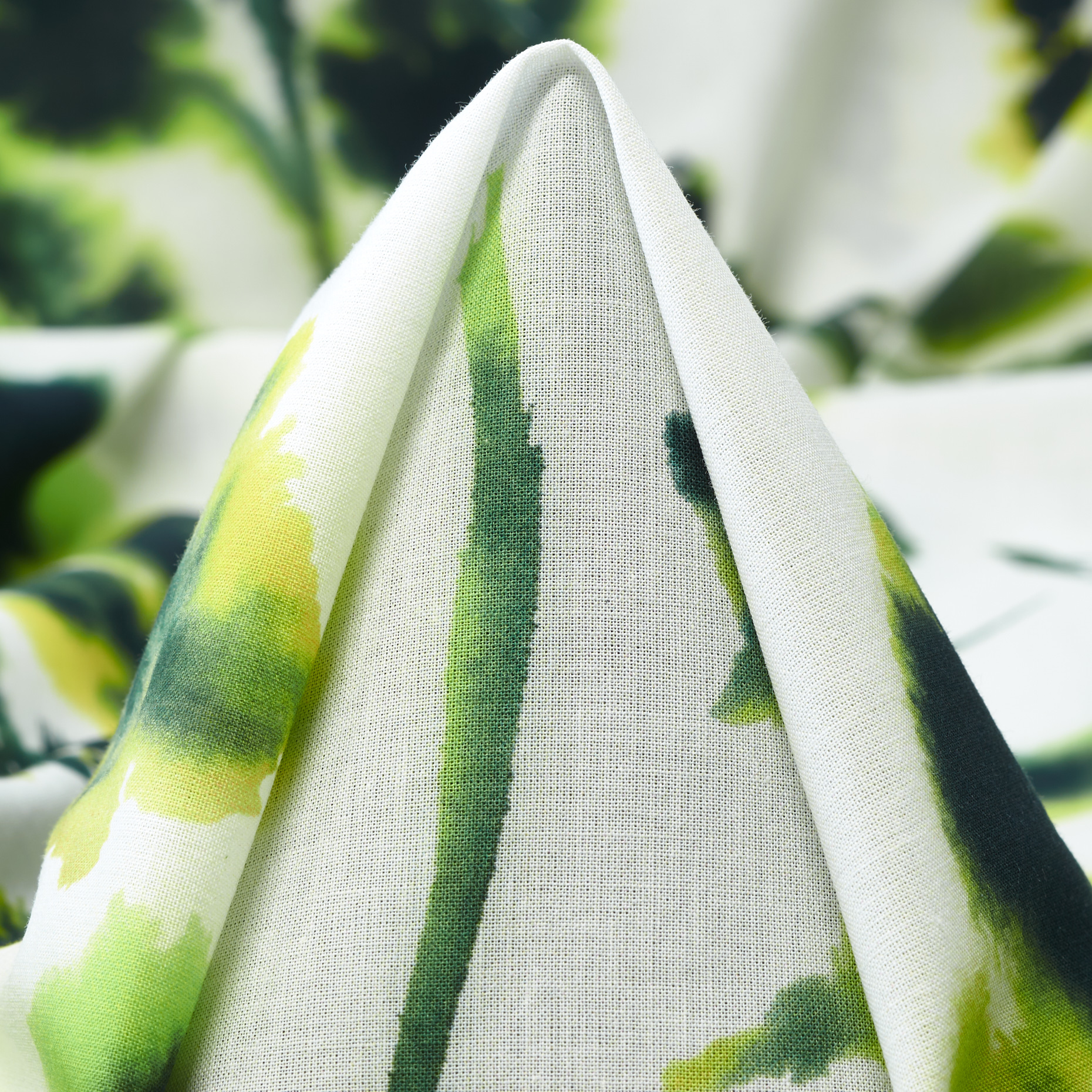 BATISTE, COTTON, PRINTED, SNOW WHITE&PINENEEDLE (T0000746)