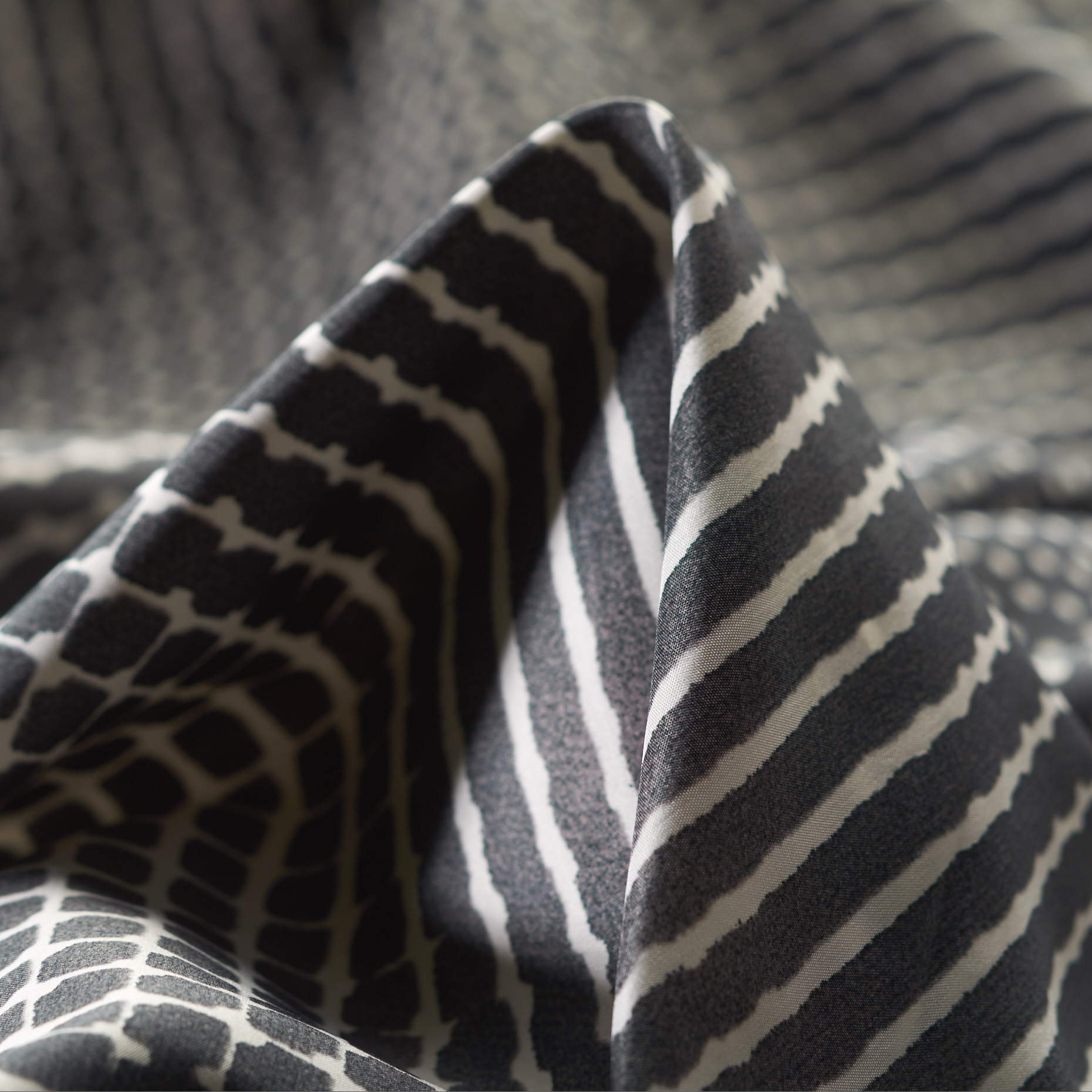 OUTDOOR, PRINTED, STEEL GRAY&IVORY (F000026589)