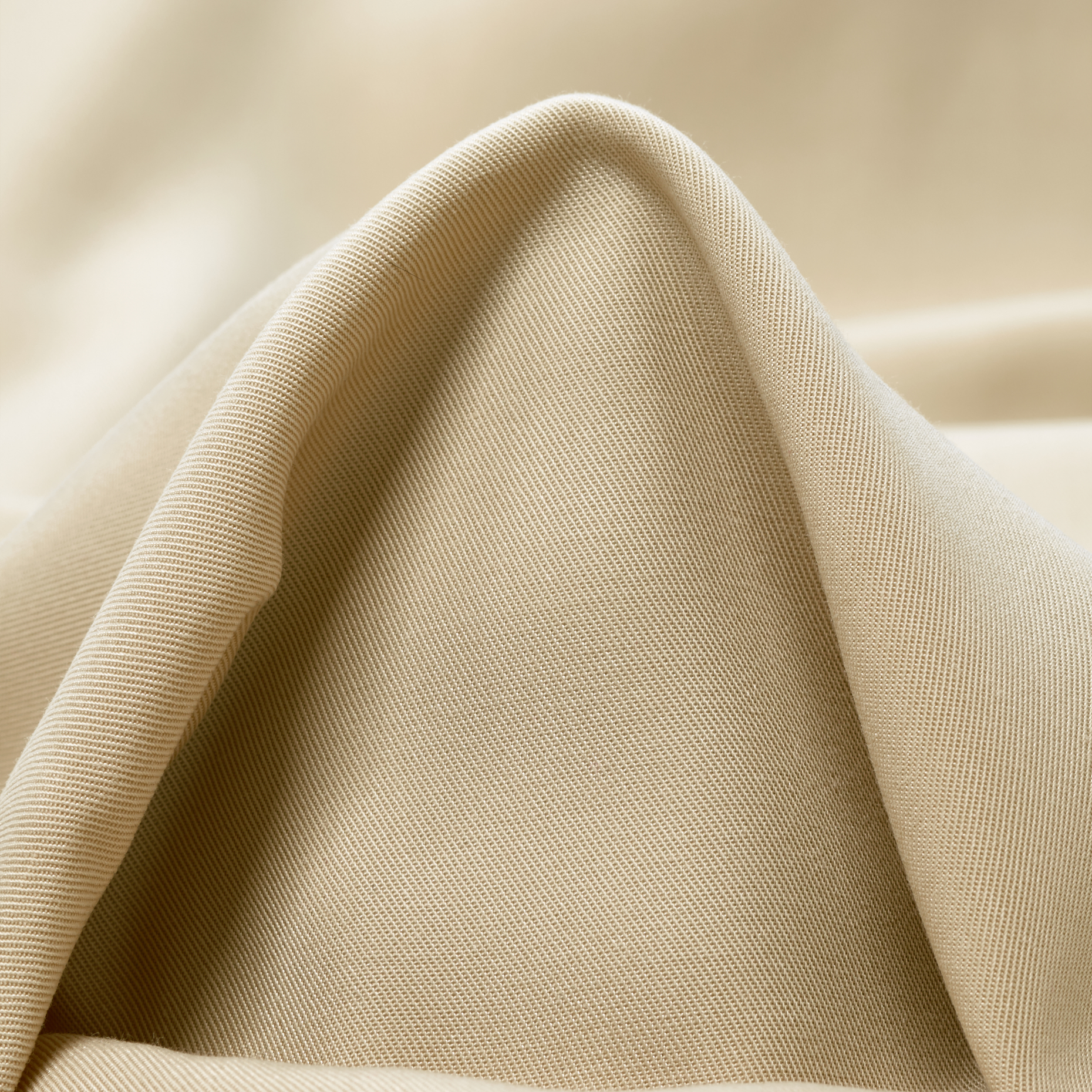 TENCEL, TWILL, ALMOND MILK (P2-0001910)
