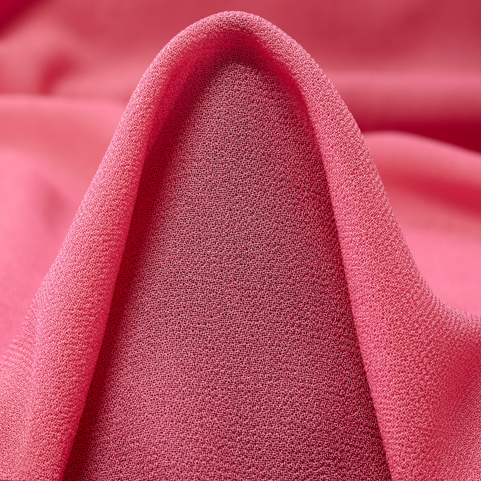 CRÊPE, VISCOSE, STRAWBERRY PINK (F000042335)