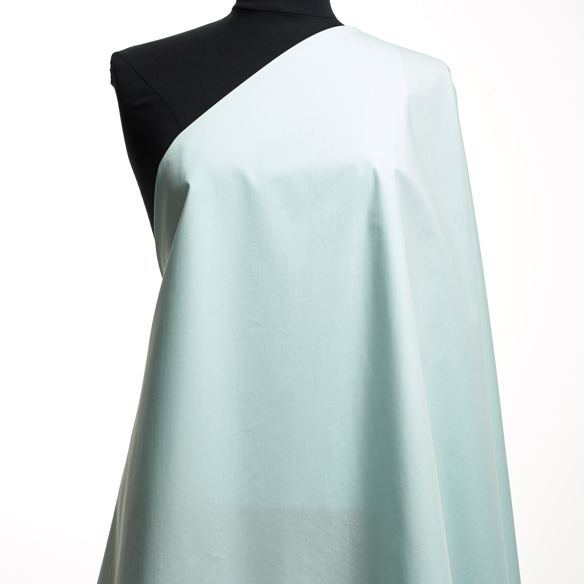 POPLIN, COTTON, CHALK BLUE (F000045623) - Mannequin