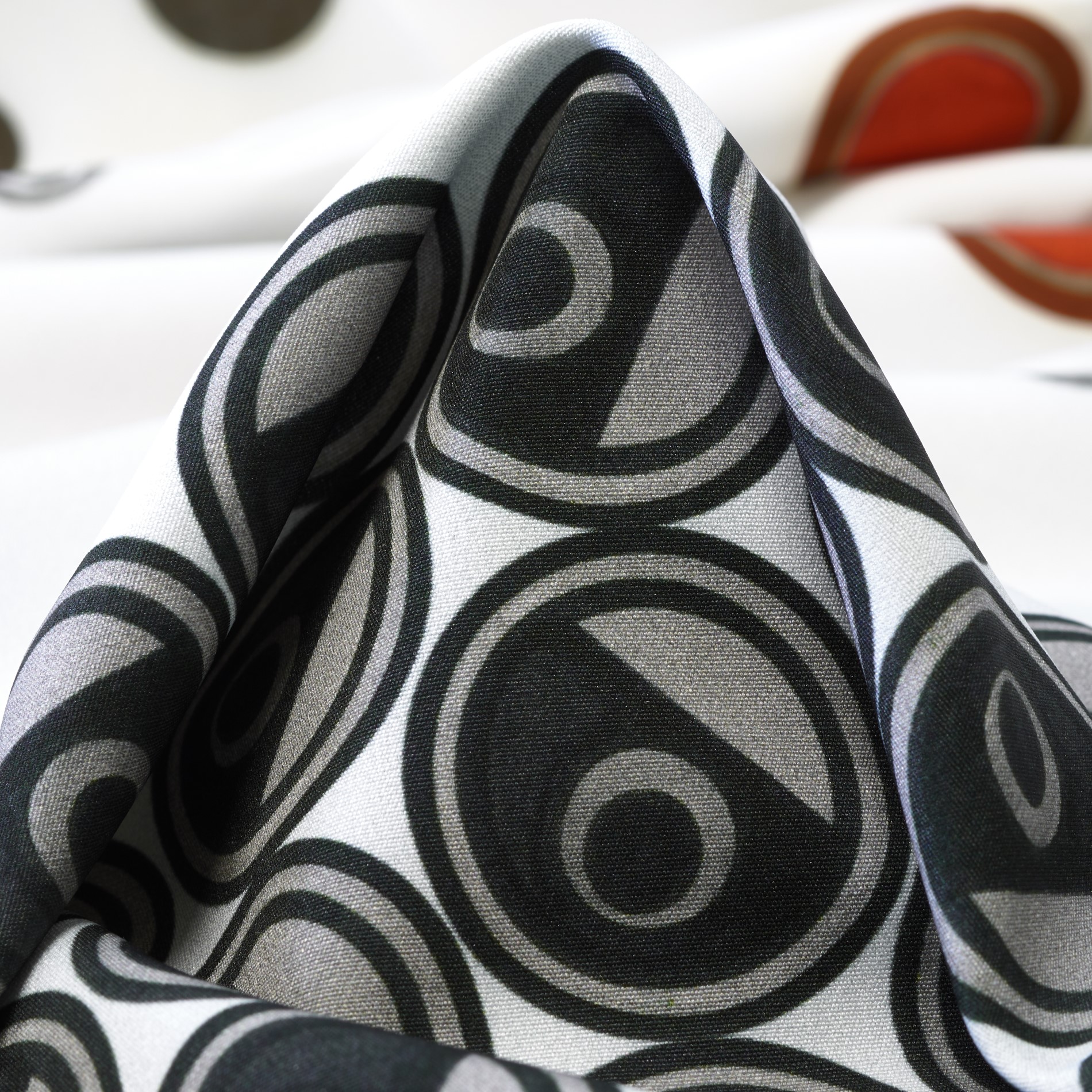 TECHNO STRETCH, PRINTED, ORANGE RED&SNOW WHITE (F000031236)